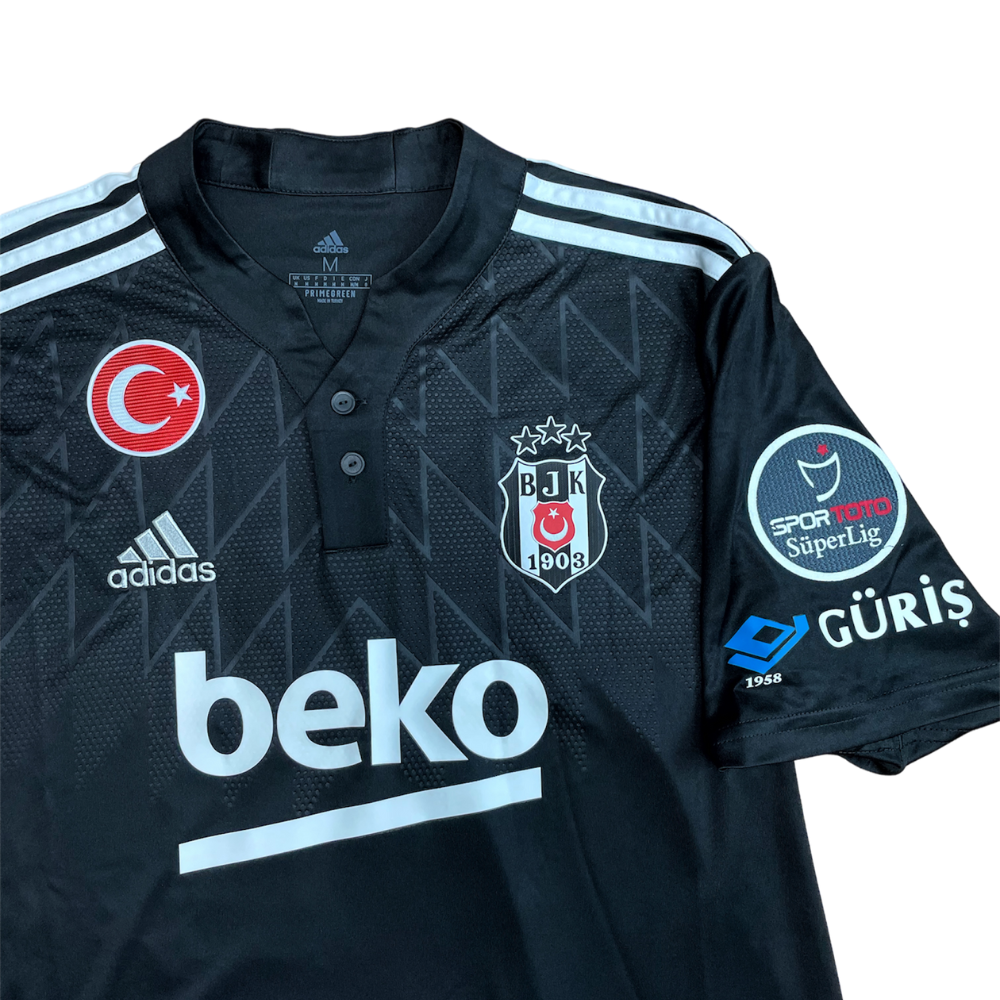 Montero - Besiktas Away