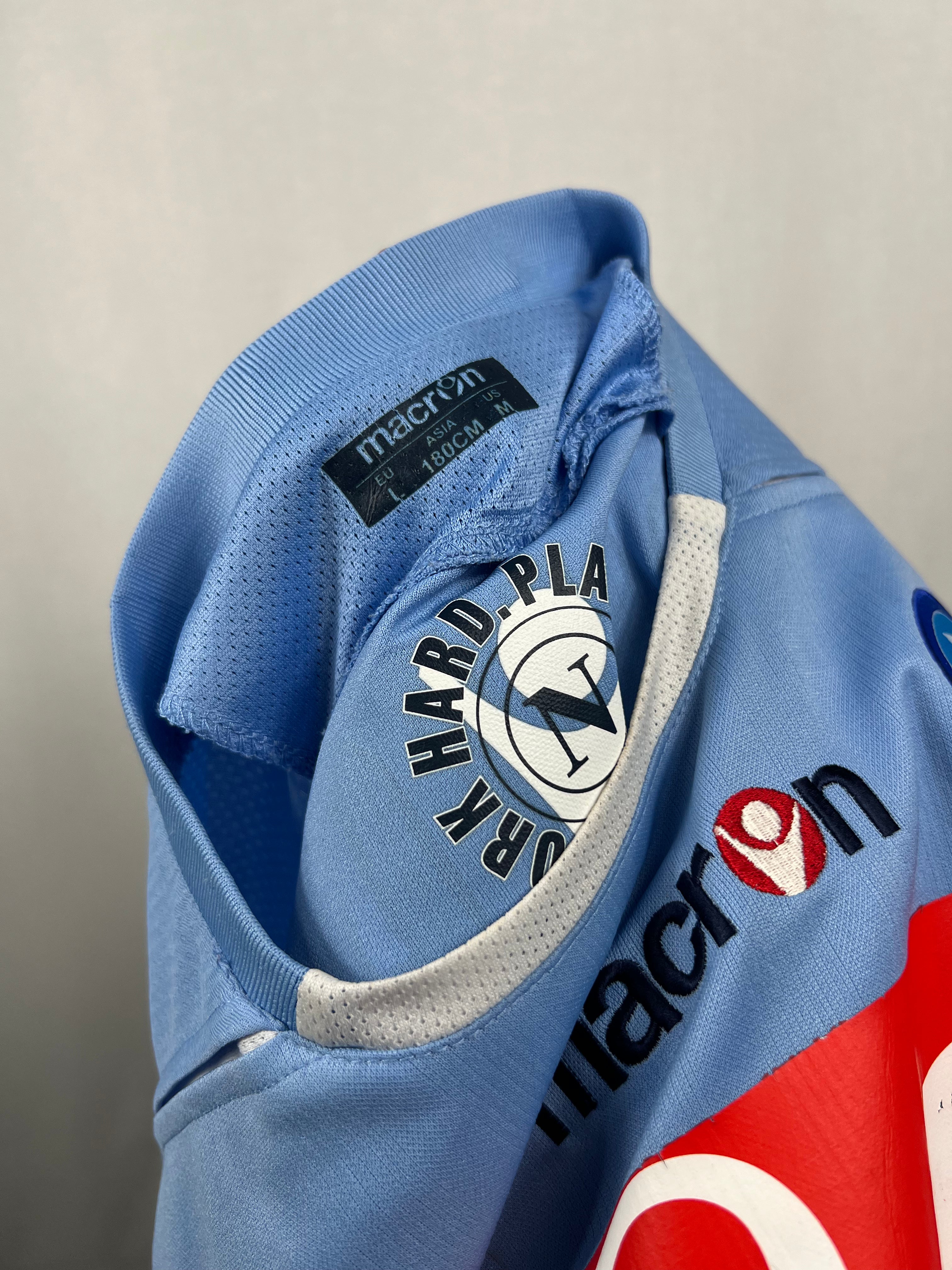 Cavani - Napoli 2010-11 home europa league