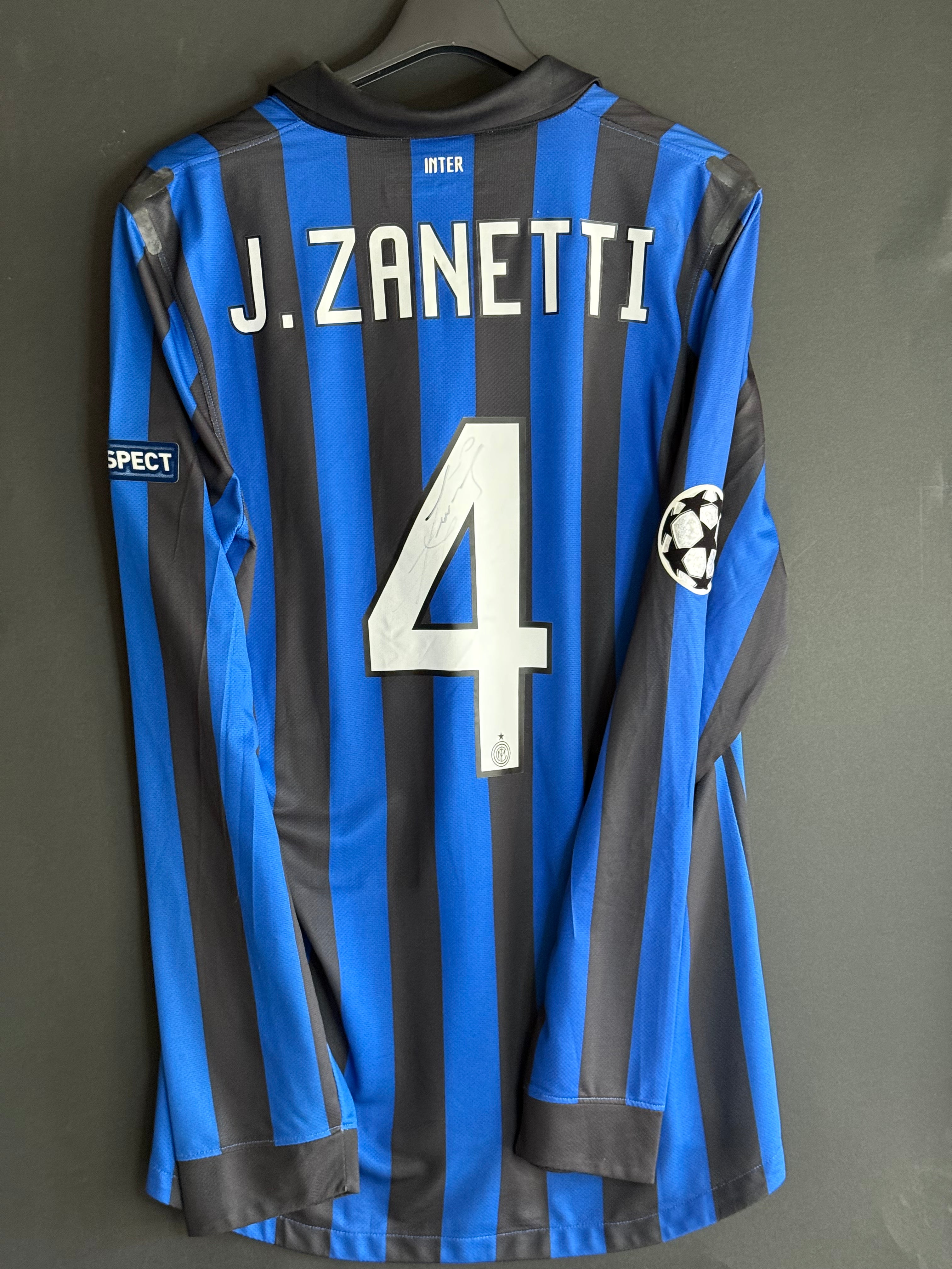 Zanetti - Inter - 2011-12 Home