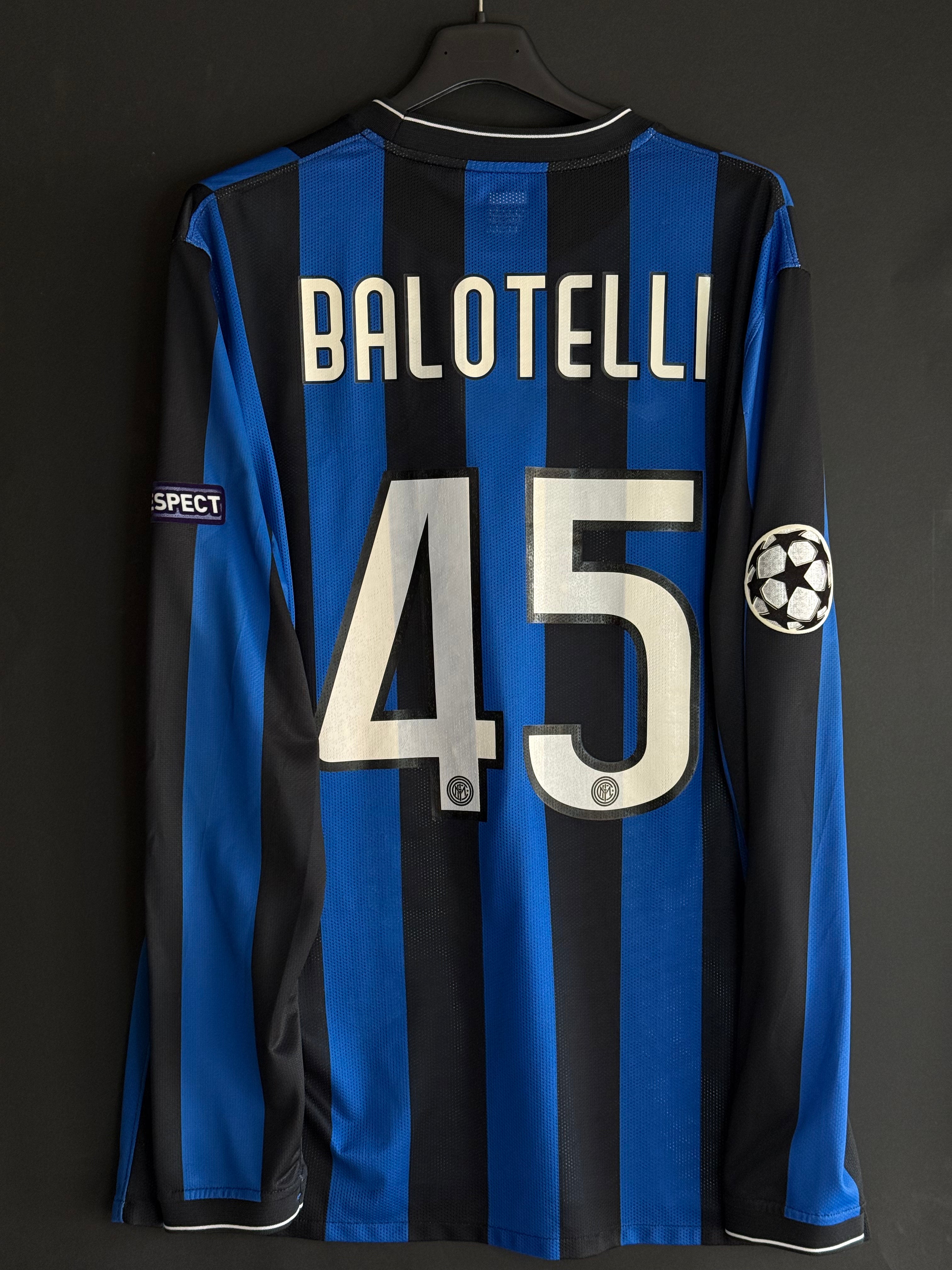 Balotelli - Inter - 2009-10 Home