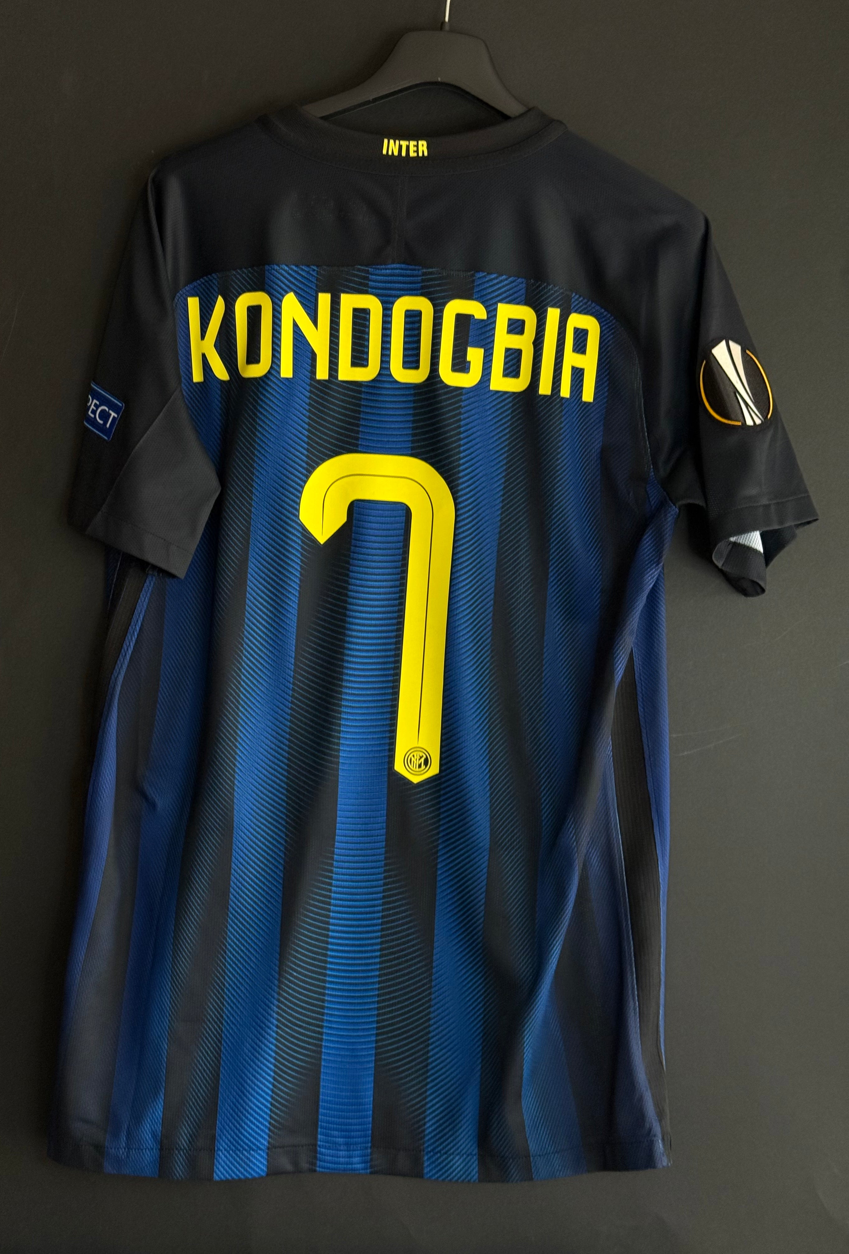 Kondogbia - Inter - 2016-17 Home