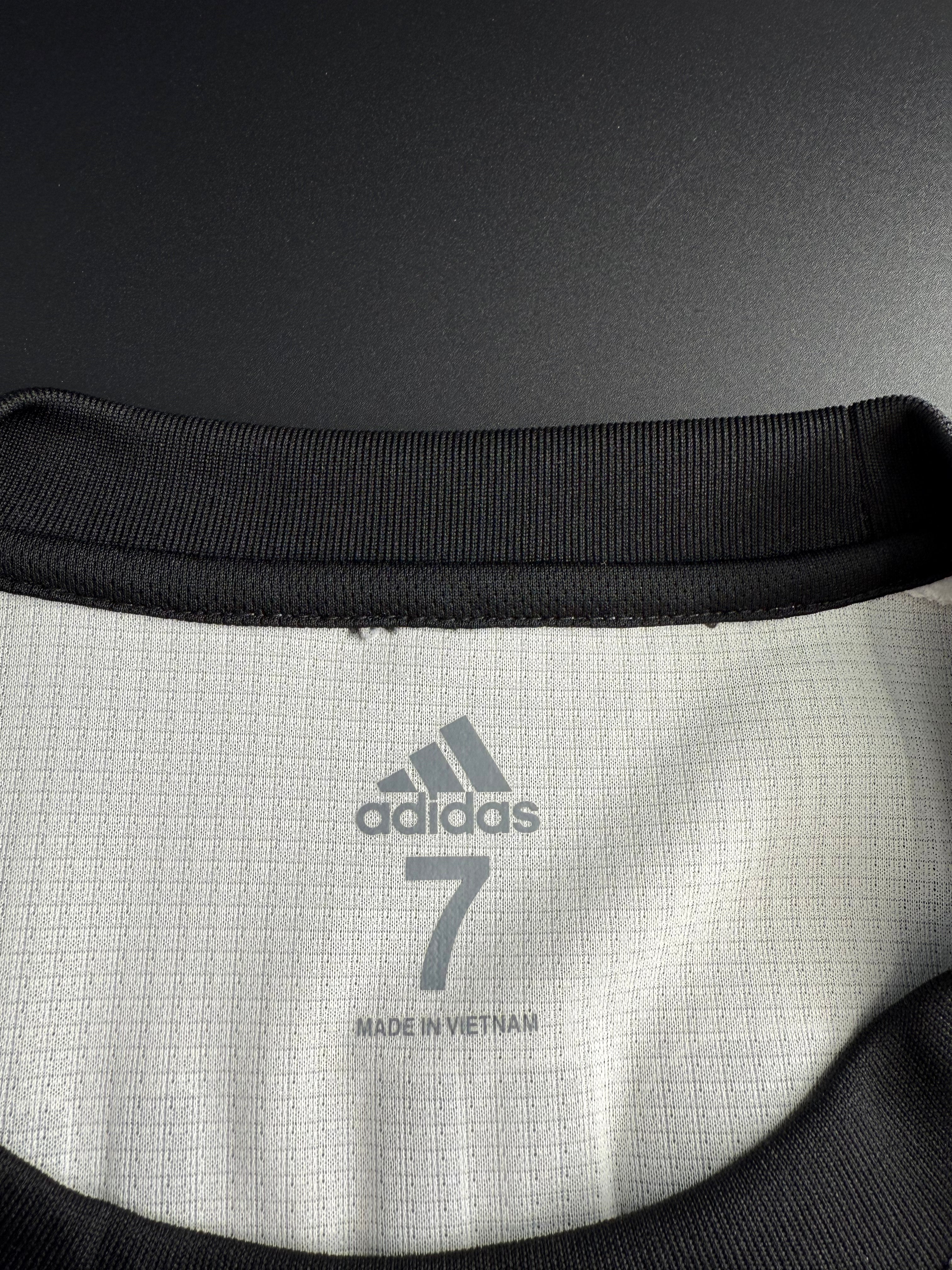 Milik - Juventus - 2022-23 home unwashed