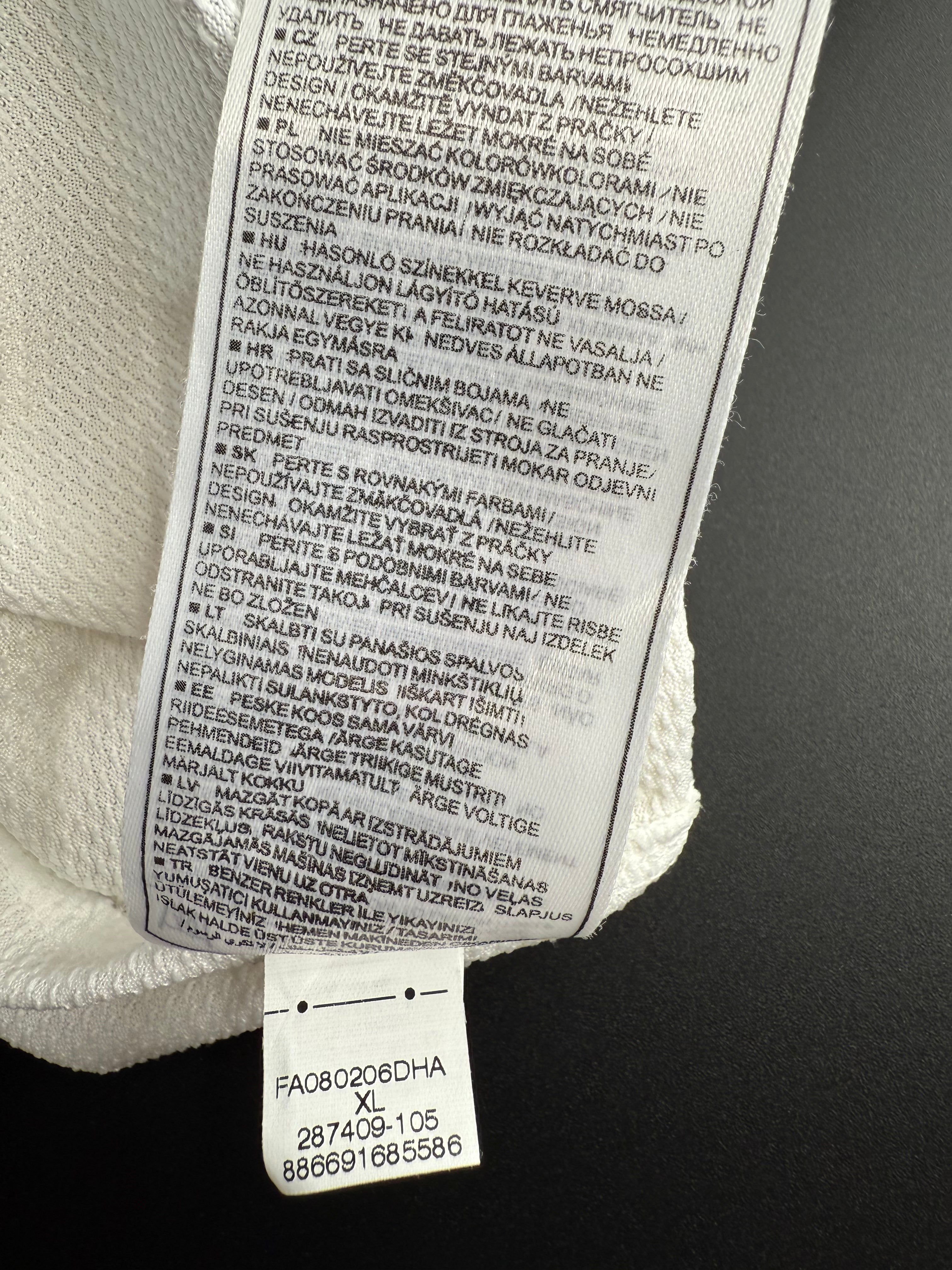 Figo - Inter - 2008-09 Away