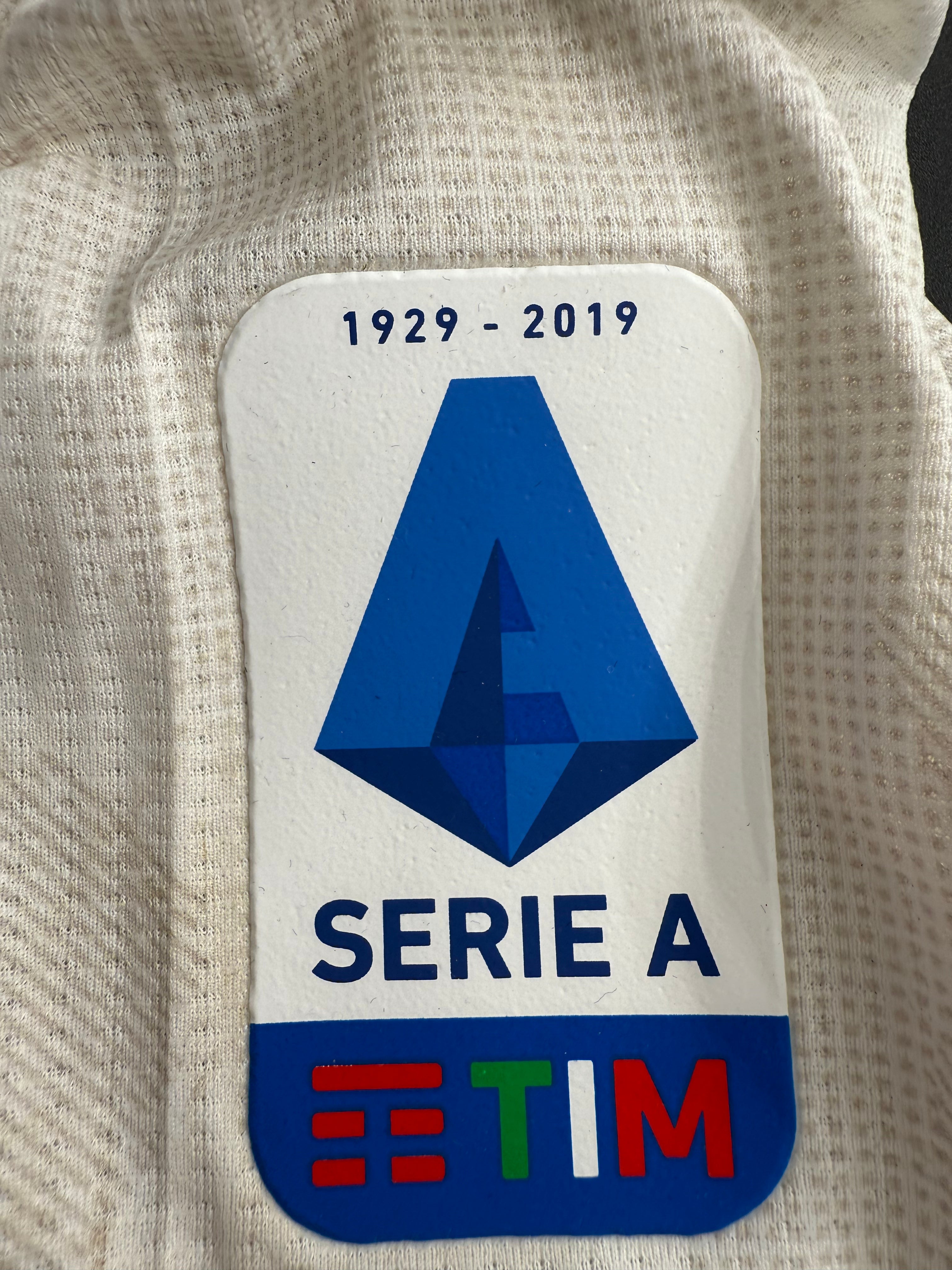 Cuadrado - Juventus - 2019-20 away unwashed