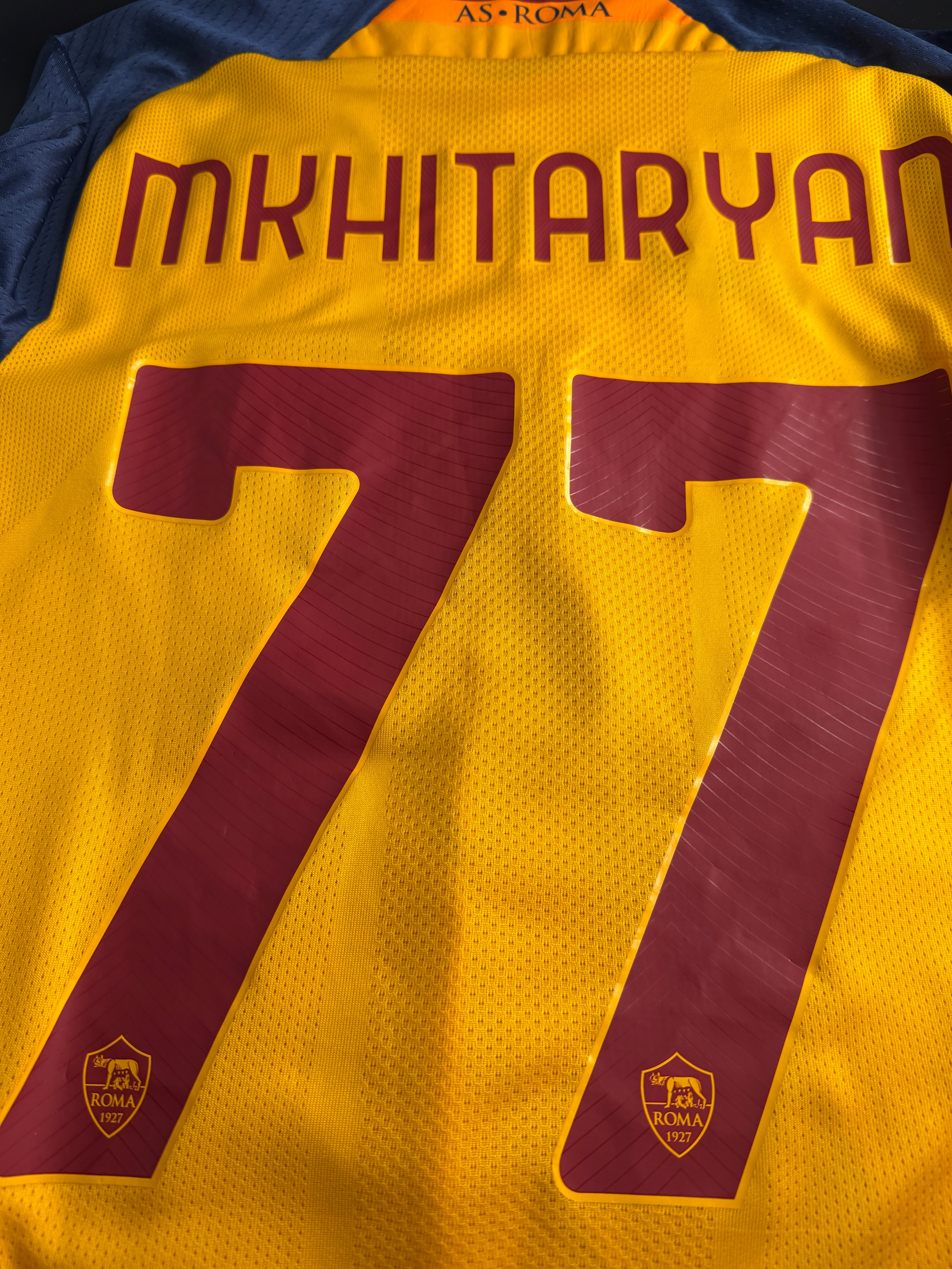 Mkhitaryan - Roma - 2021-22 Third