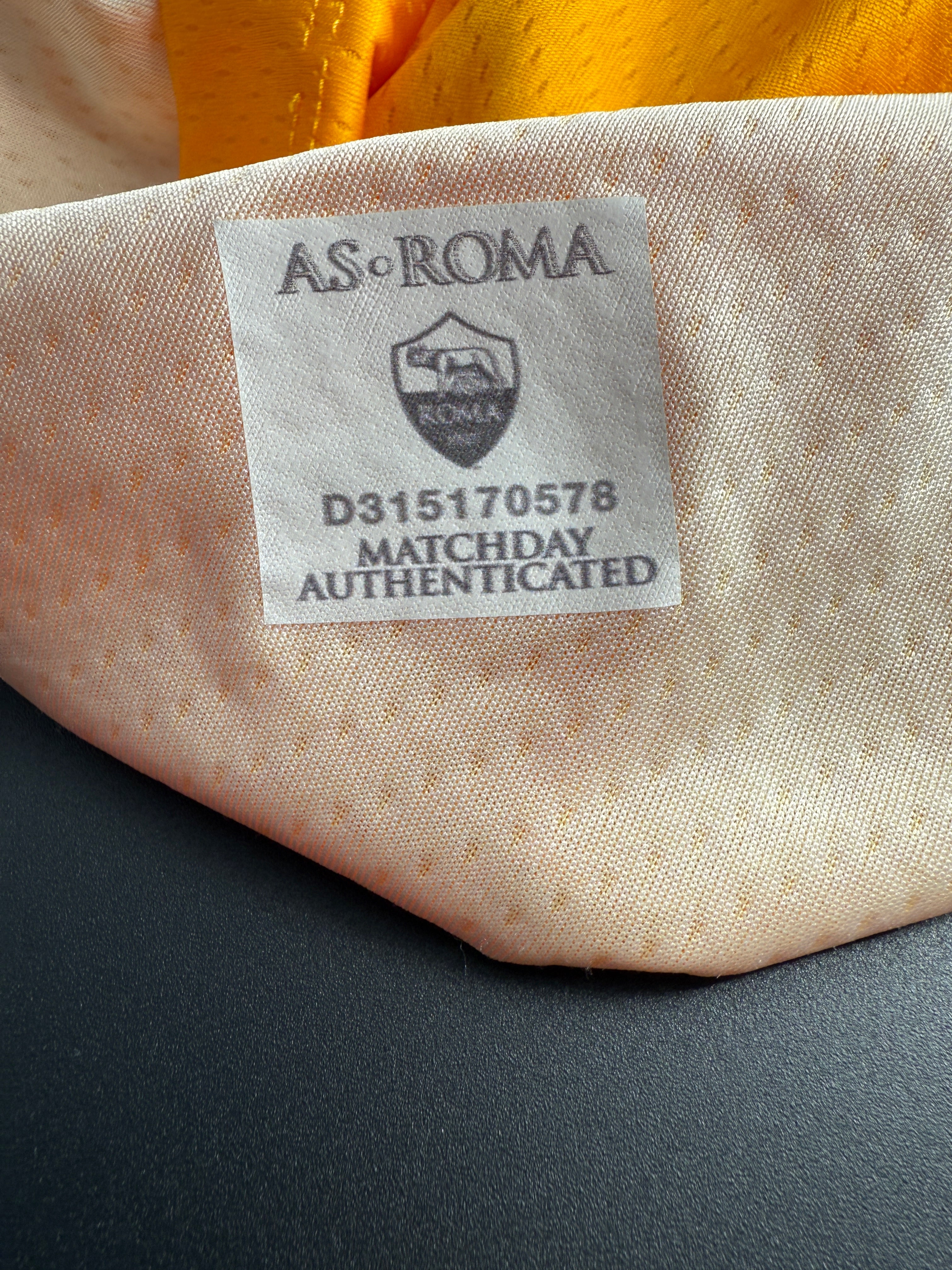 Mkhitaryan - Roma - 2021-22 Third