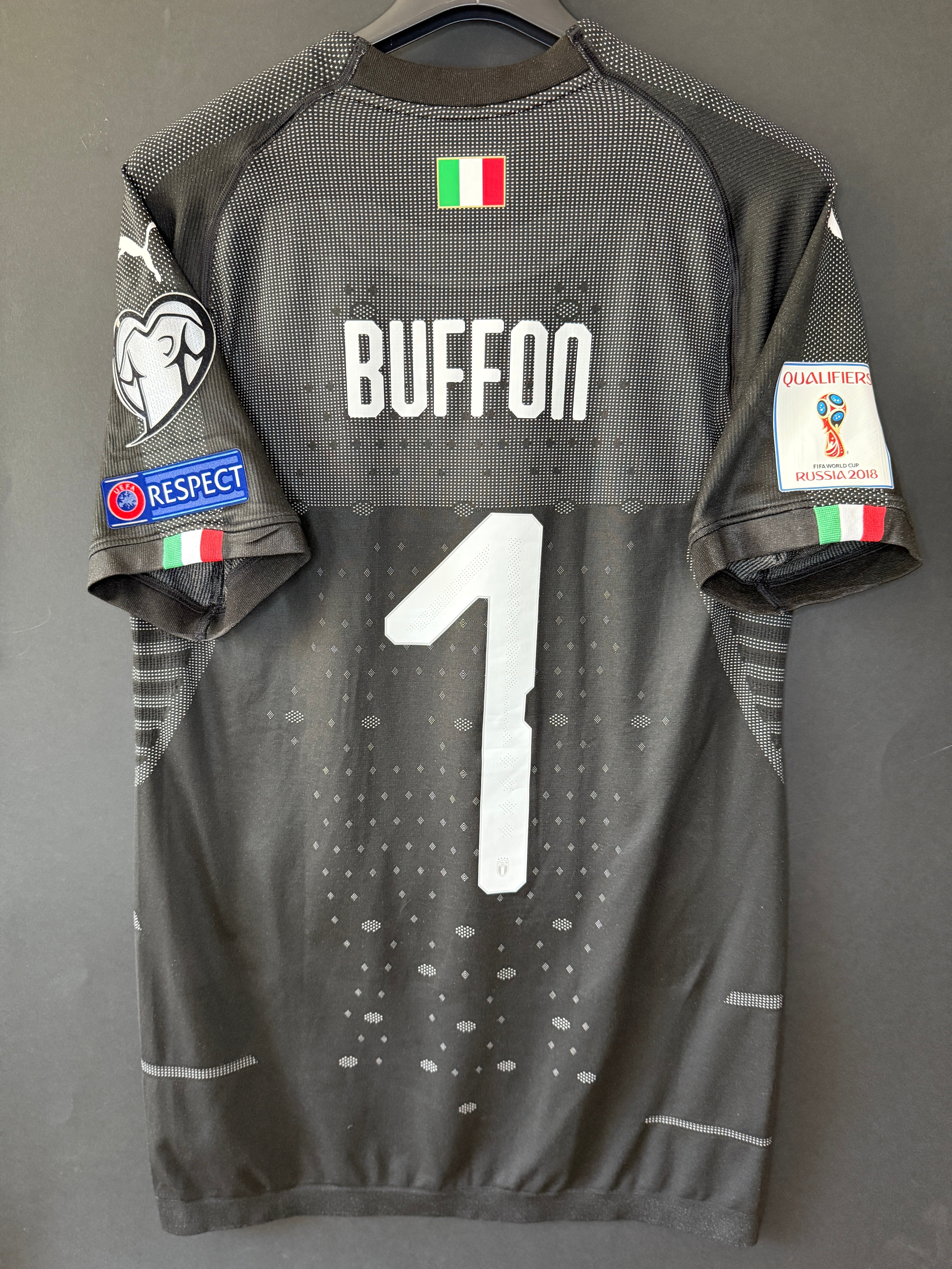 Buffon - Italy - 2017 GK