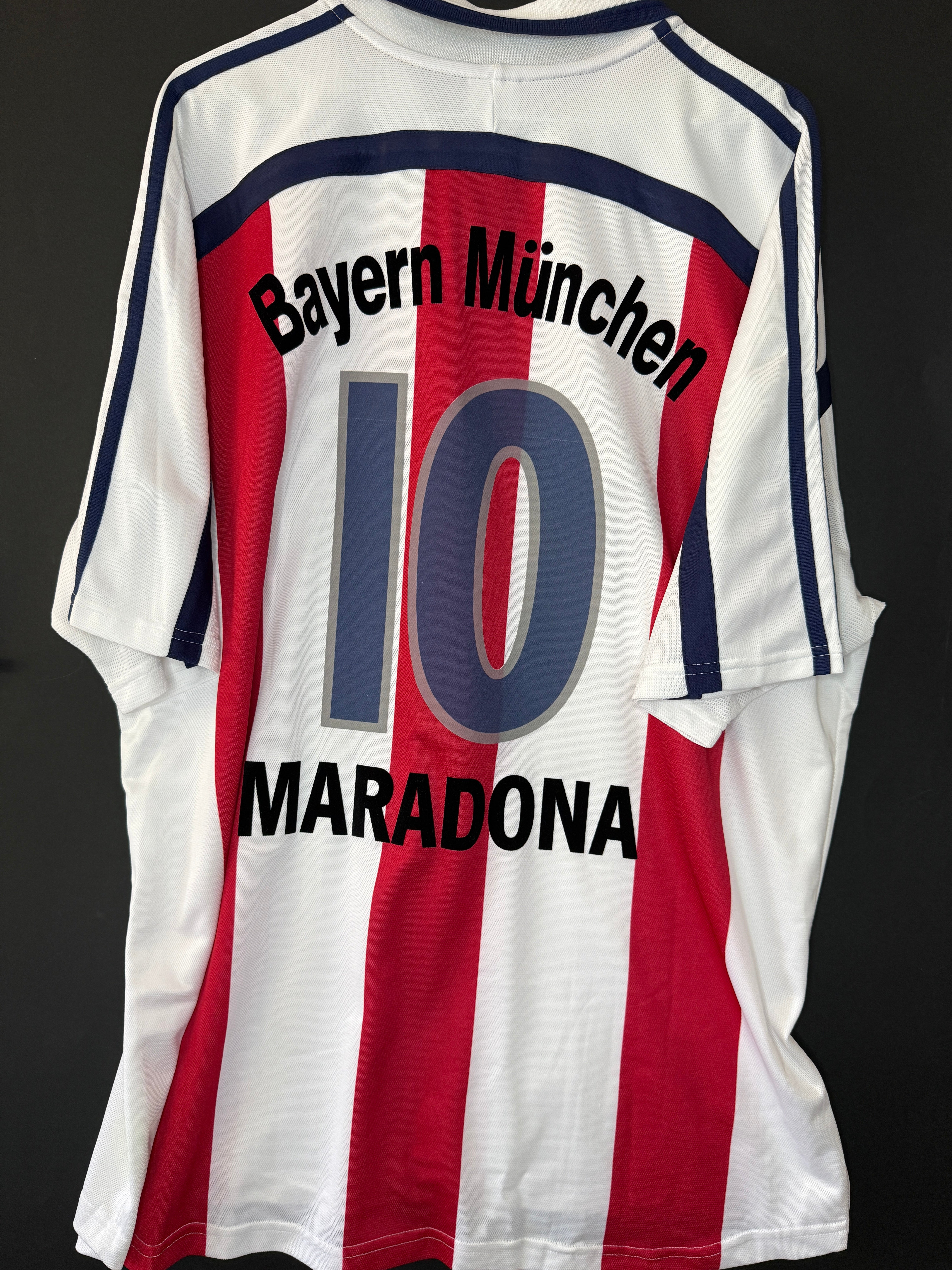 Maradona - Bayern Munche- 1998-99 Home