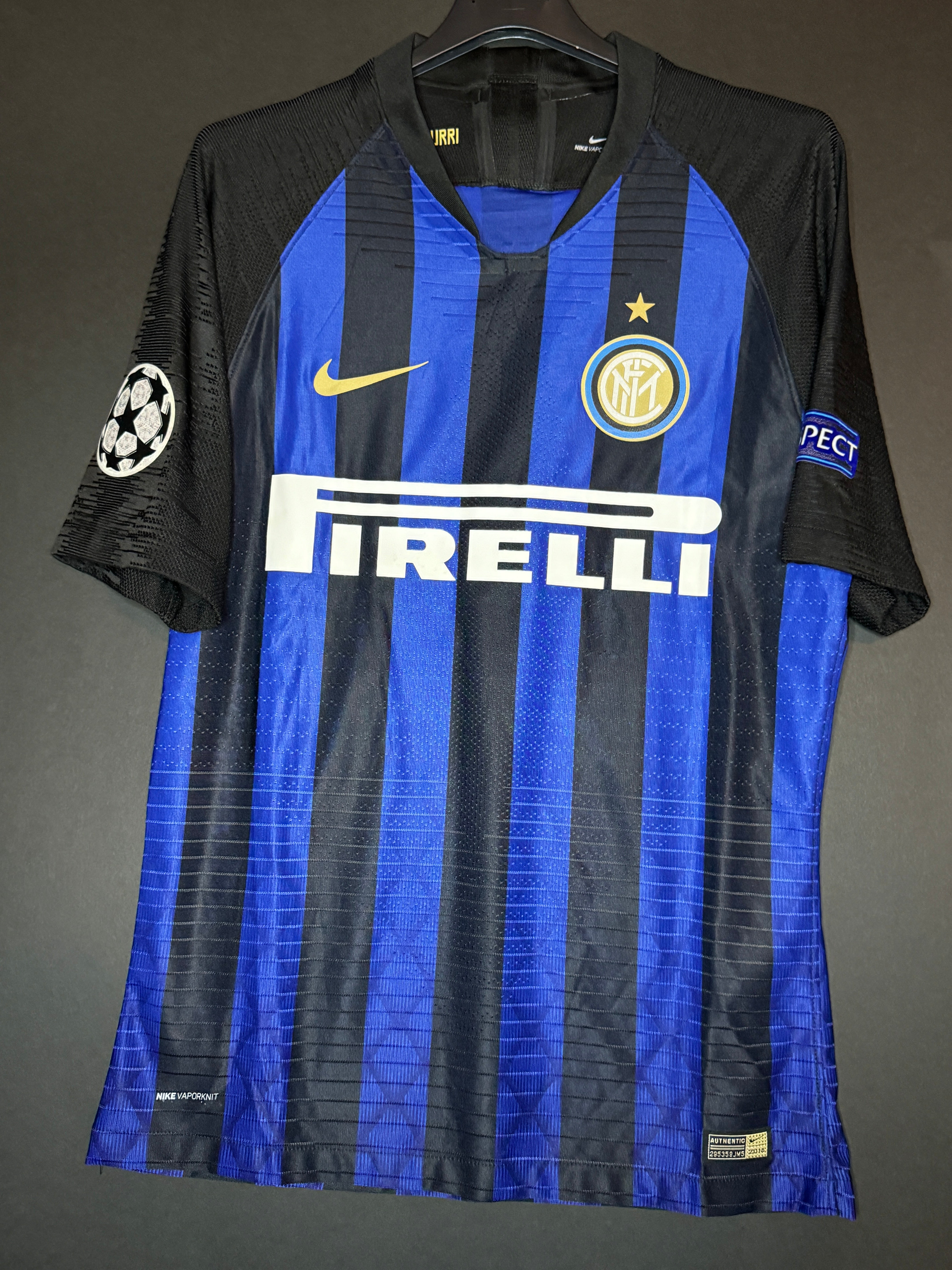 Skriniar - Inter - 2018-19 Home
