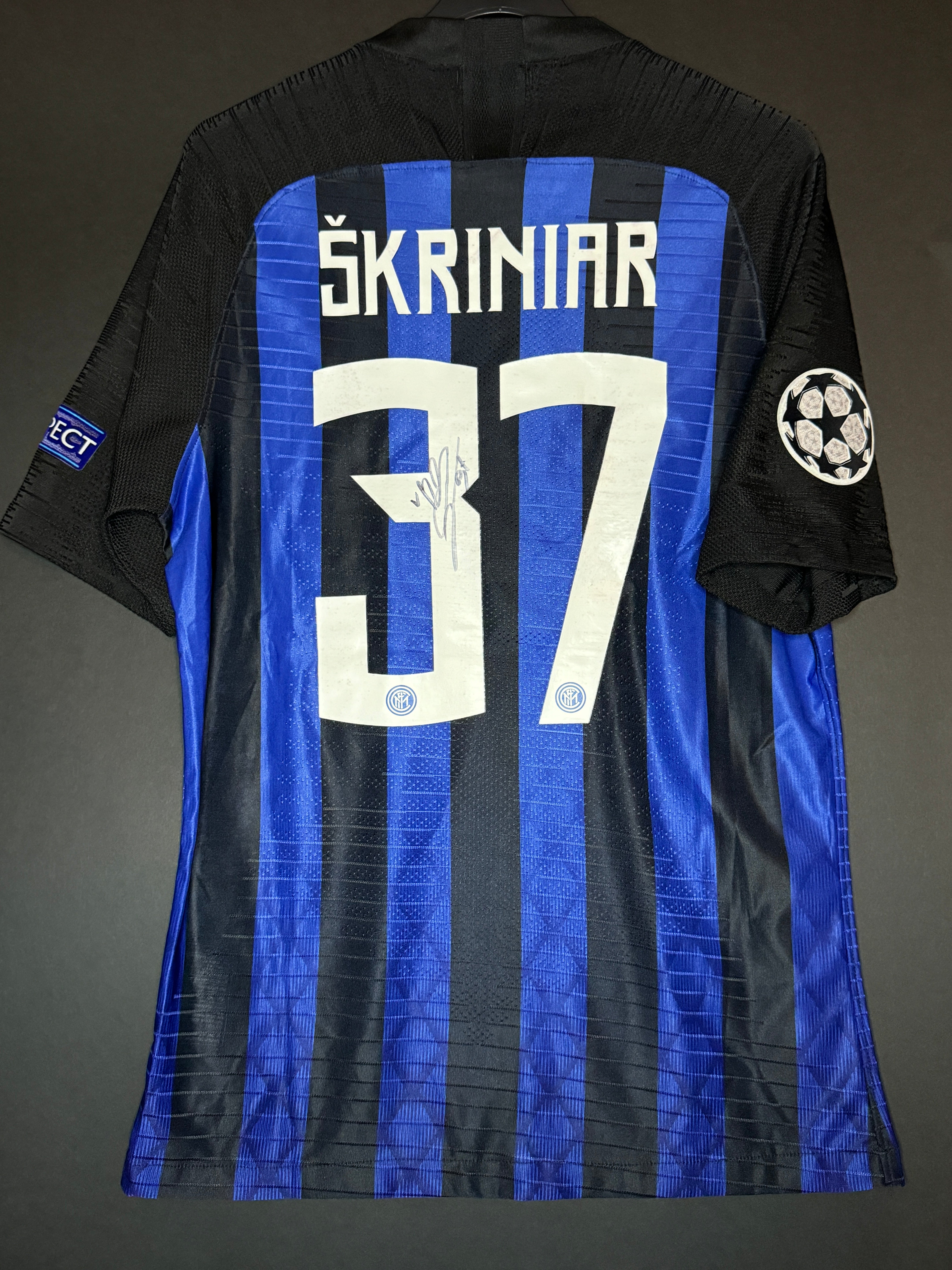Skriniar - Inter - 2018-19 Home