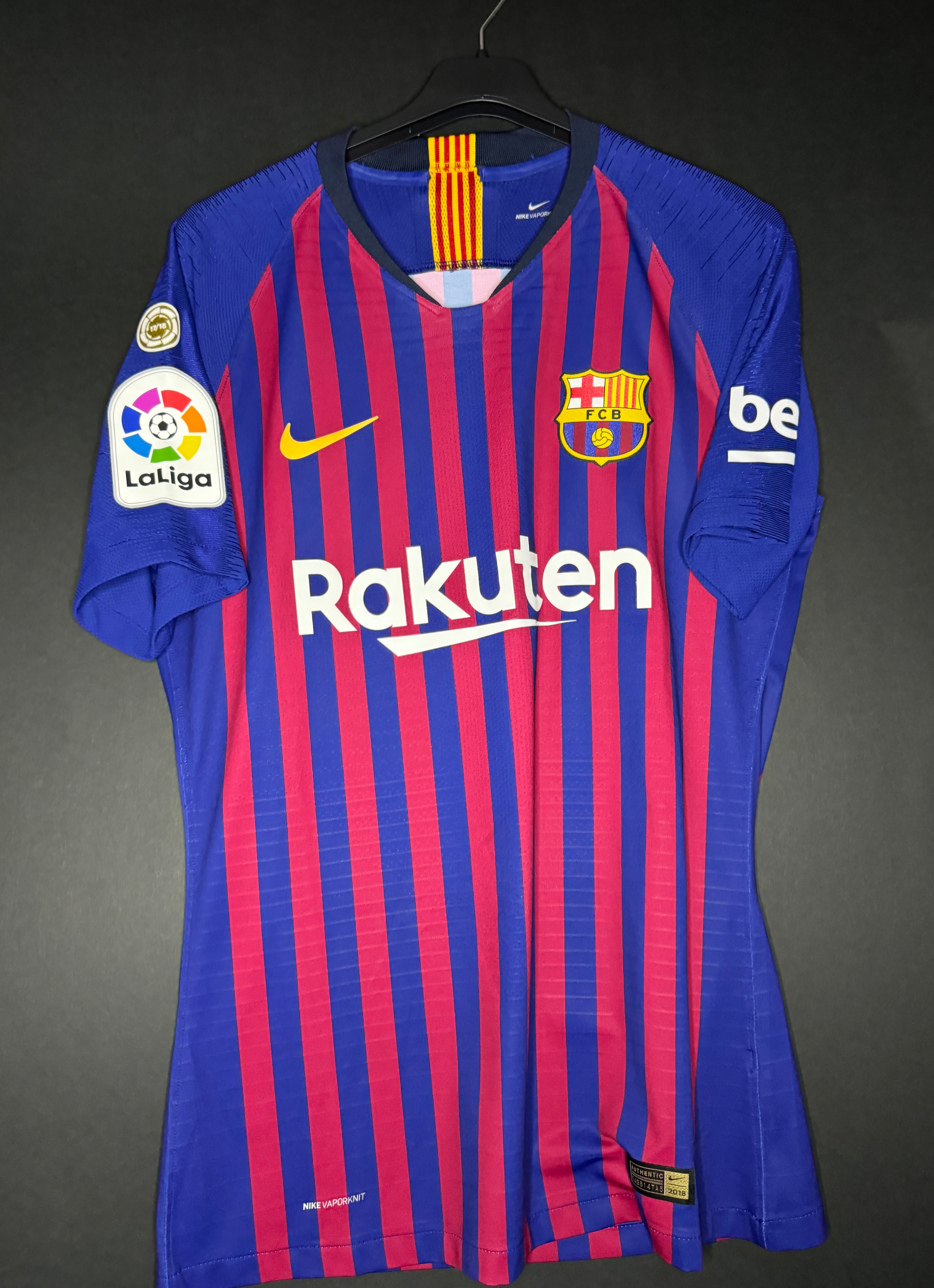 Suarez - Barcelona - 2018-19 Home