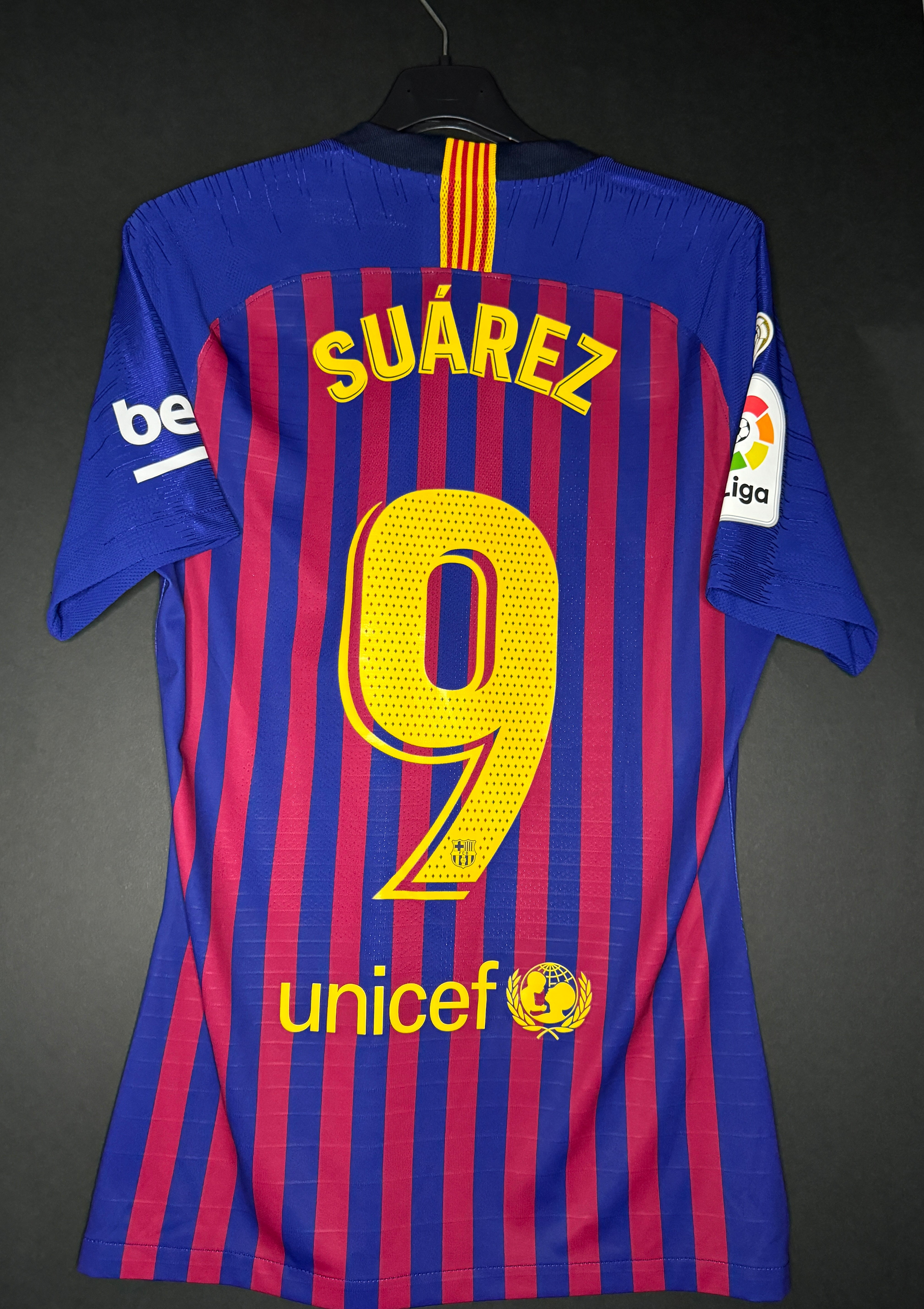 Suarez - Barcelona - 2018-19 Home