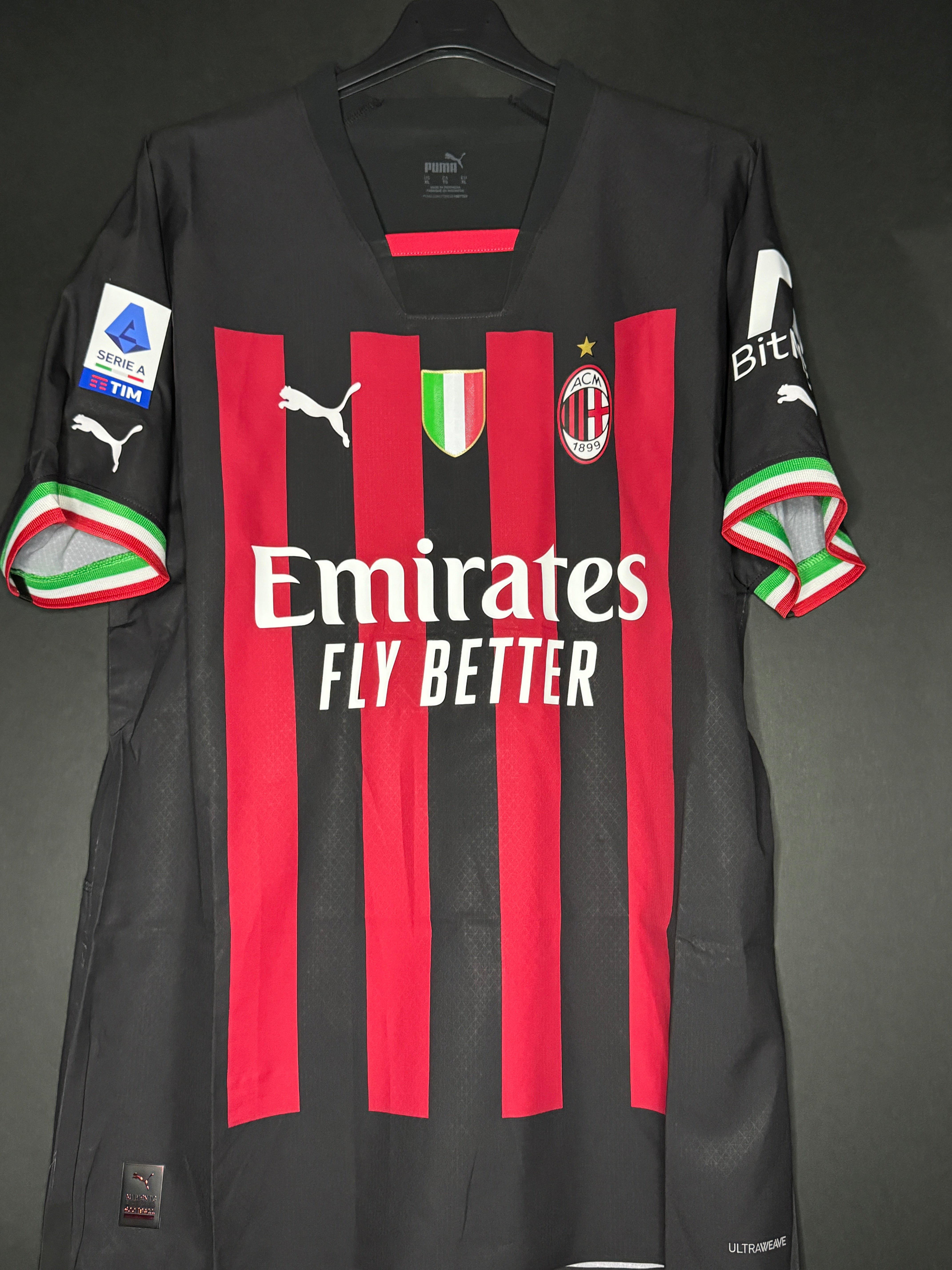 Ibrahimovic - Milan - 2022-23 Home
