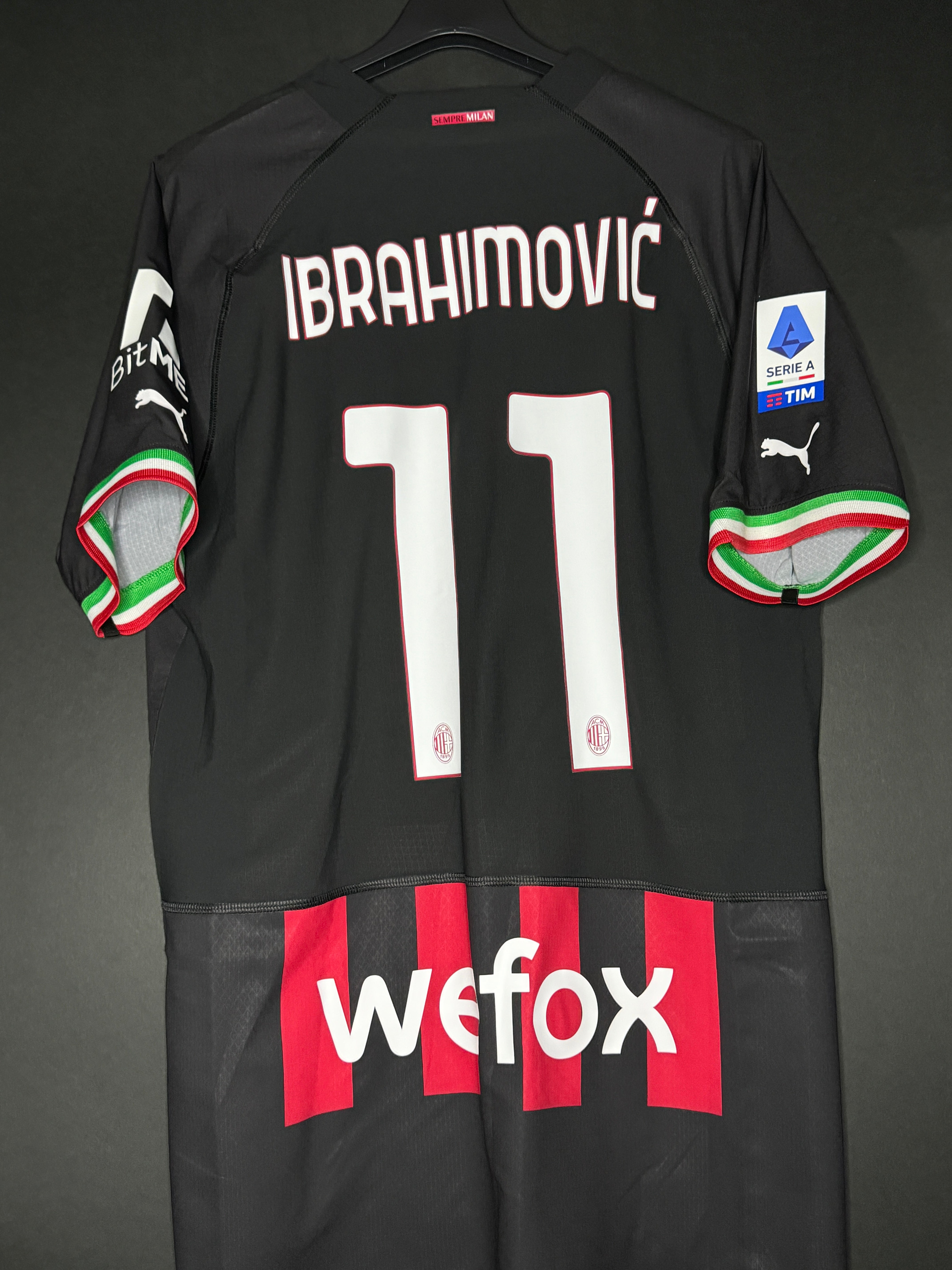 Ibrahimovic - Milan - 2022-23 Home