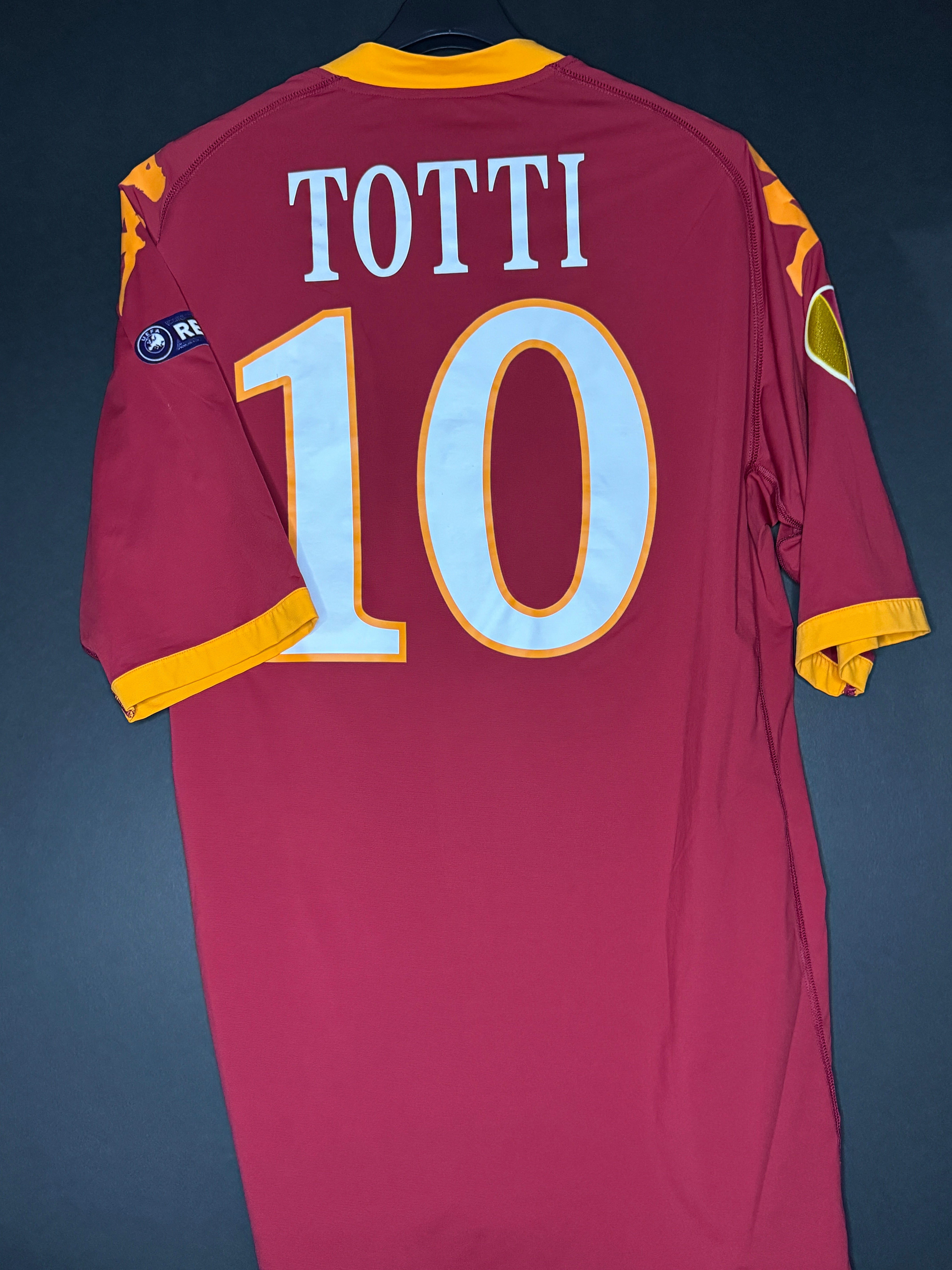 Totti - Roma - 2009-10 Home