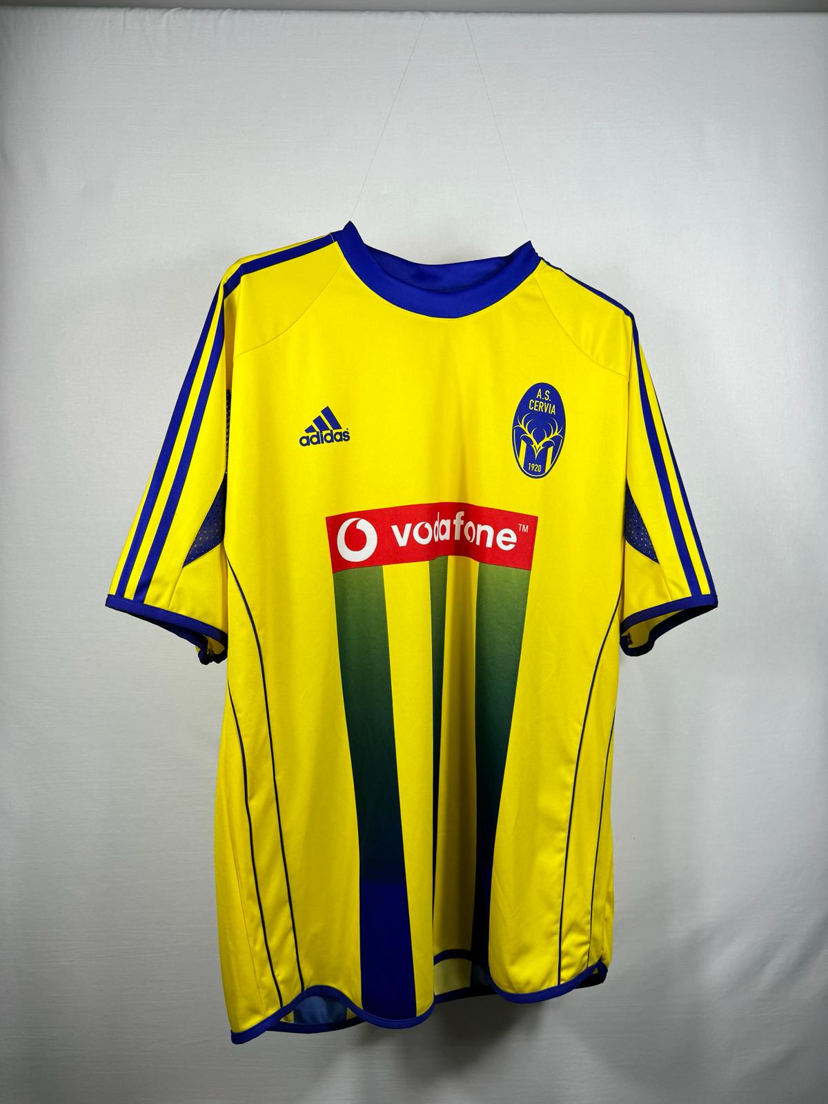 Cervia 2004-05 home