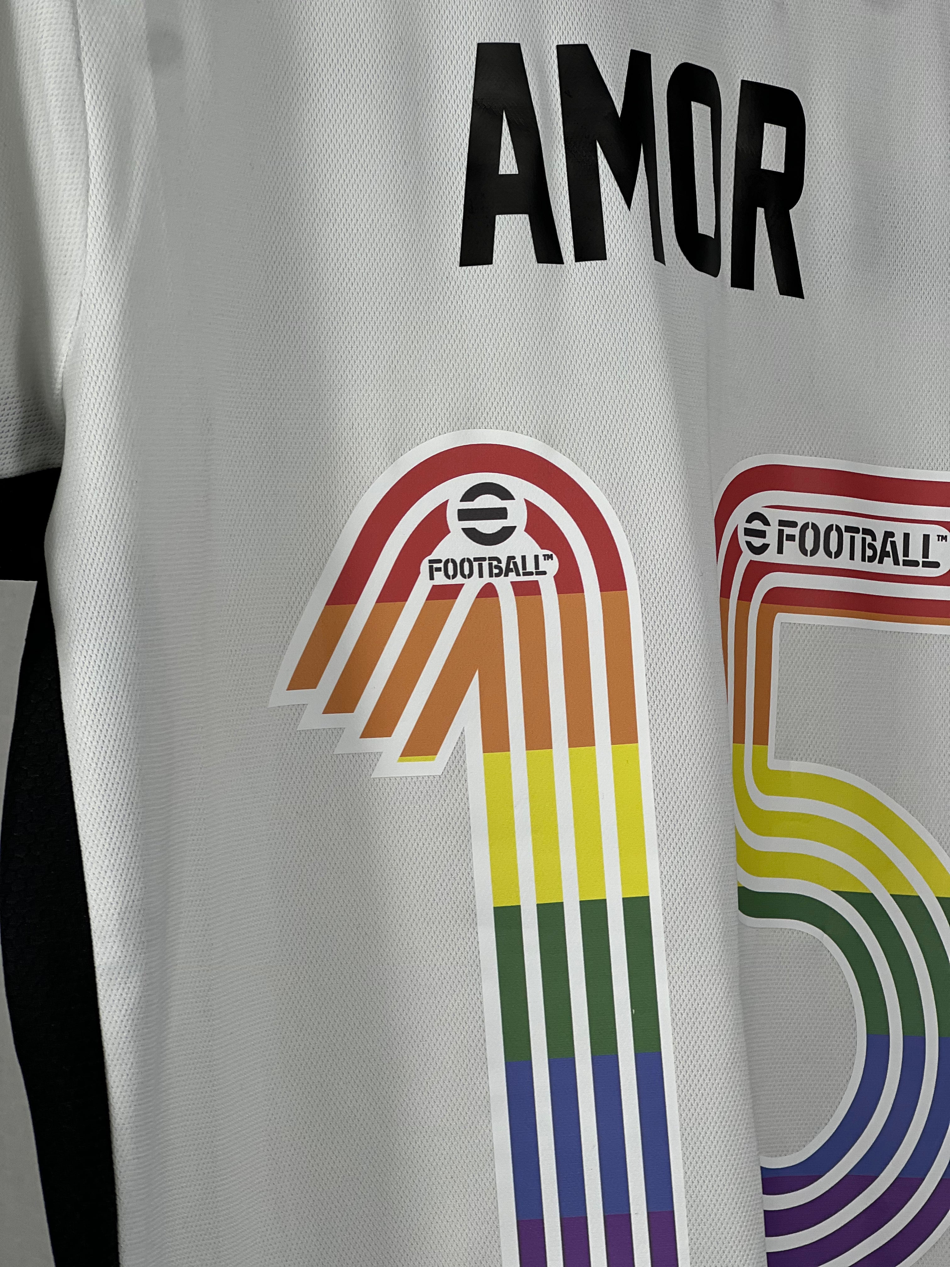 Amor - Colo colo 2021-22 home