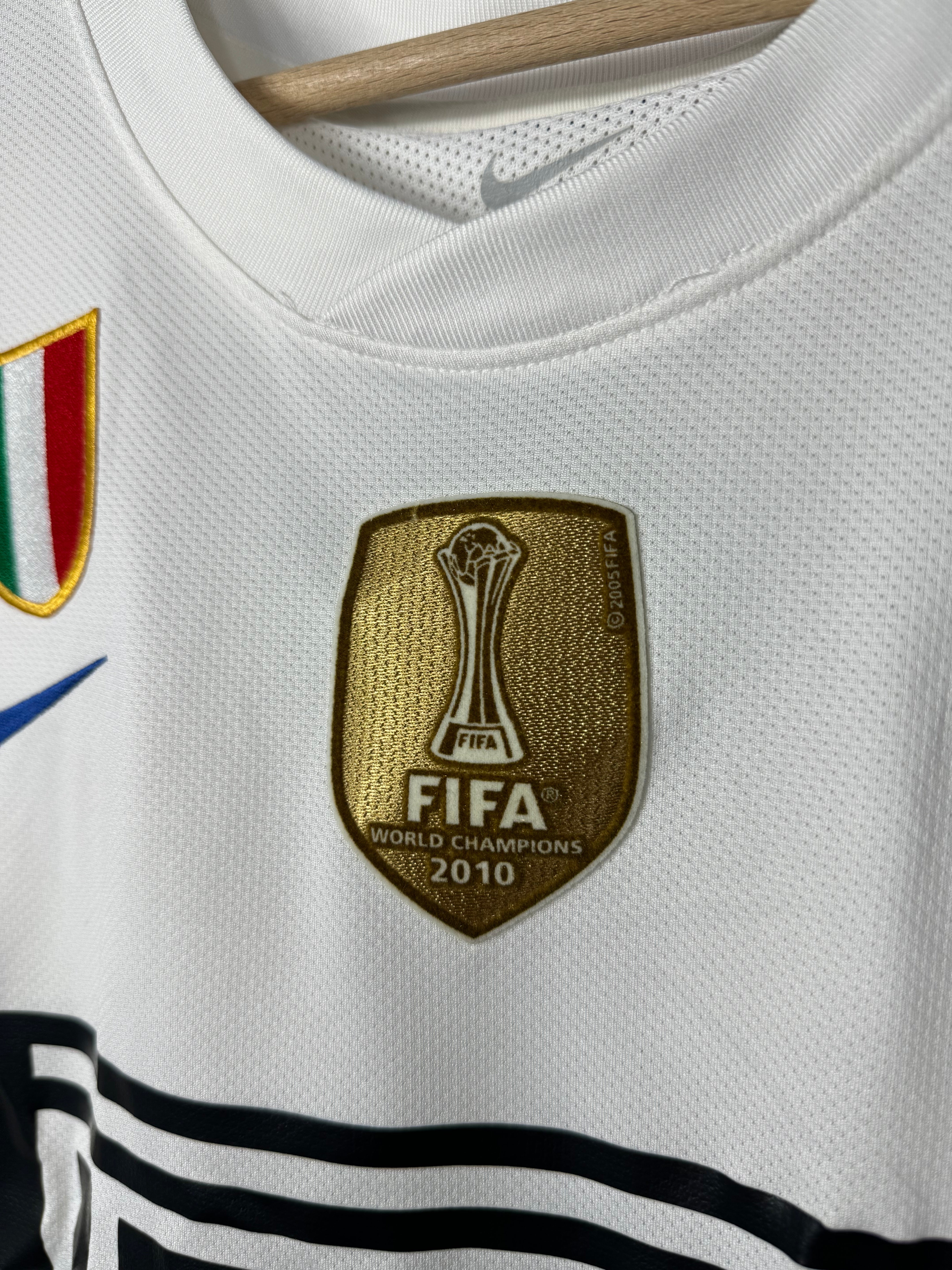 J.Zanetti - Inter 2010-11 away