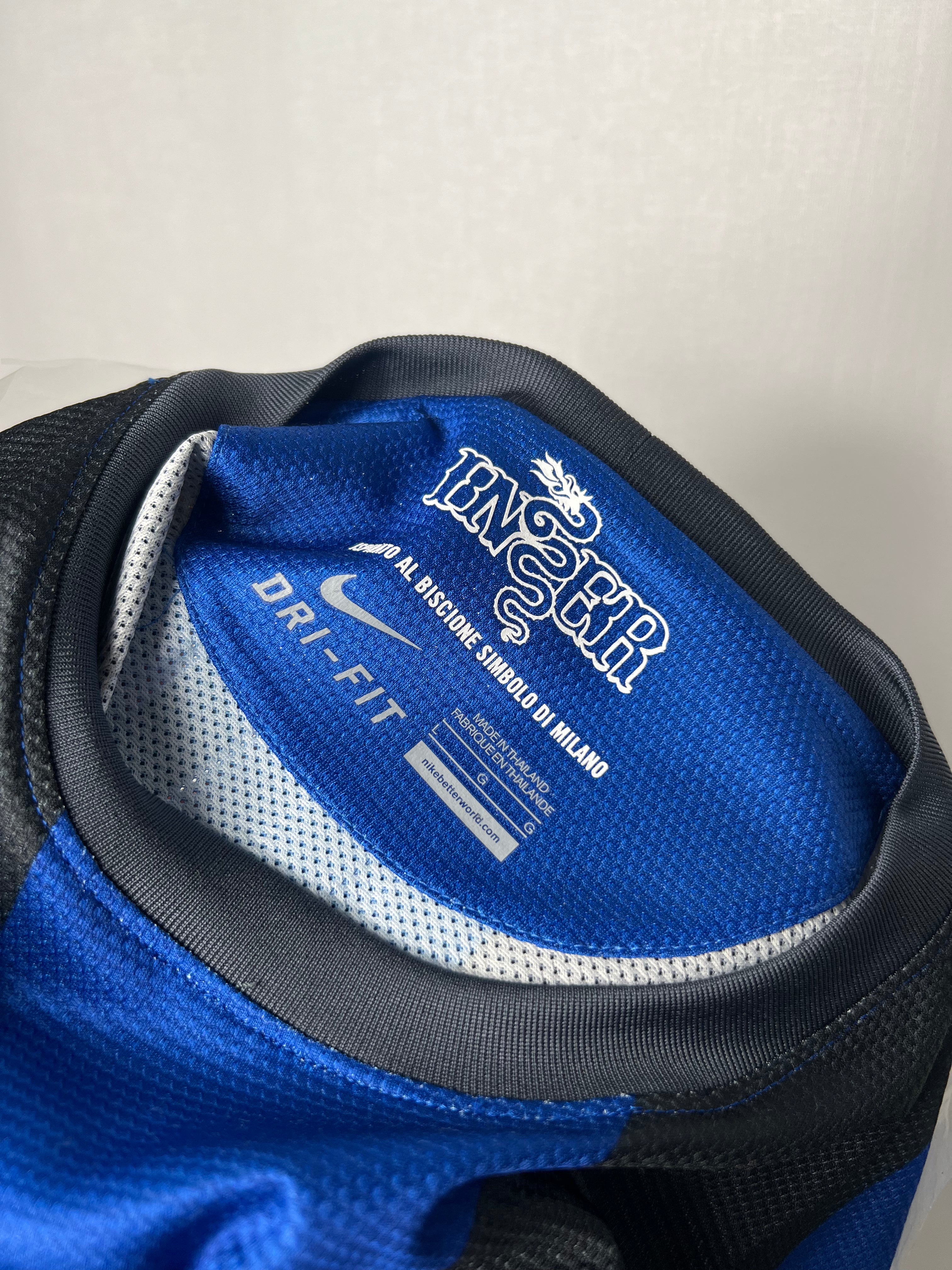 Milito - INTER 2012/13 home trofeo tim