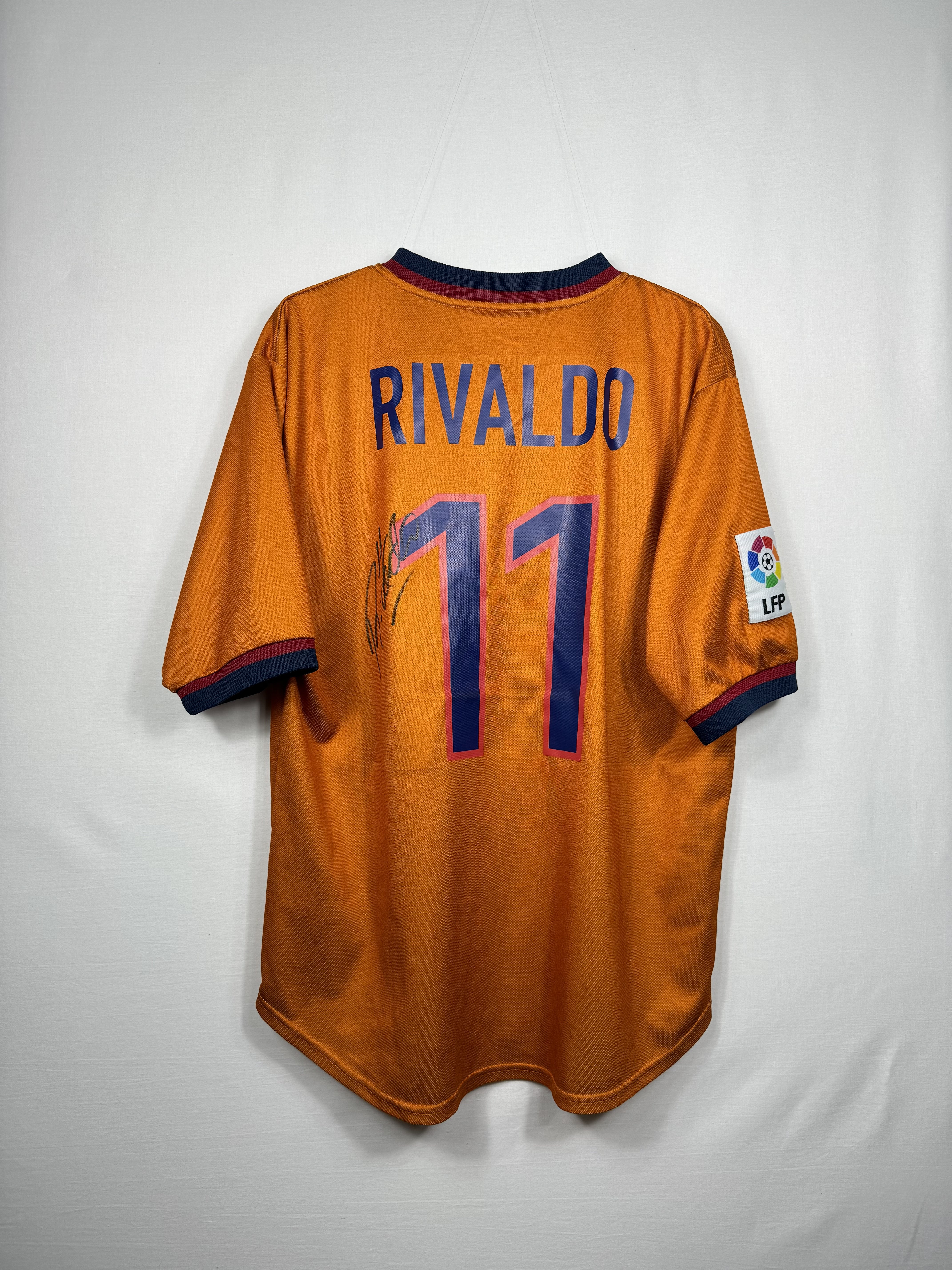 Rivaldo - Barcelona 1999-00 third