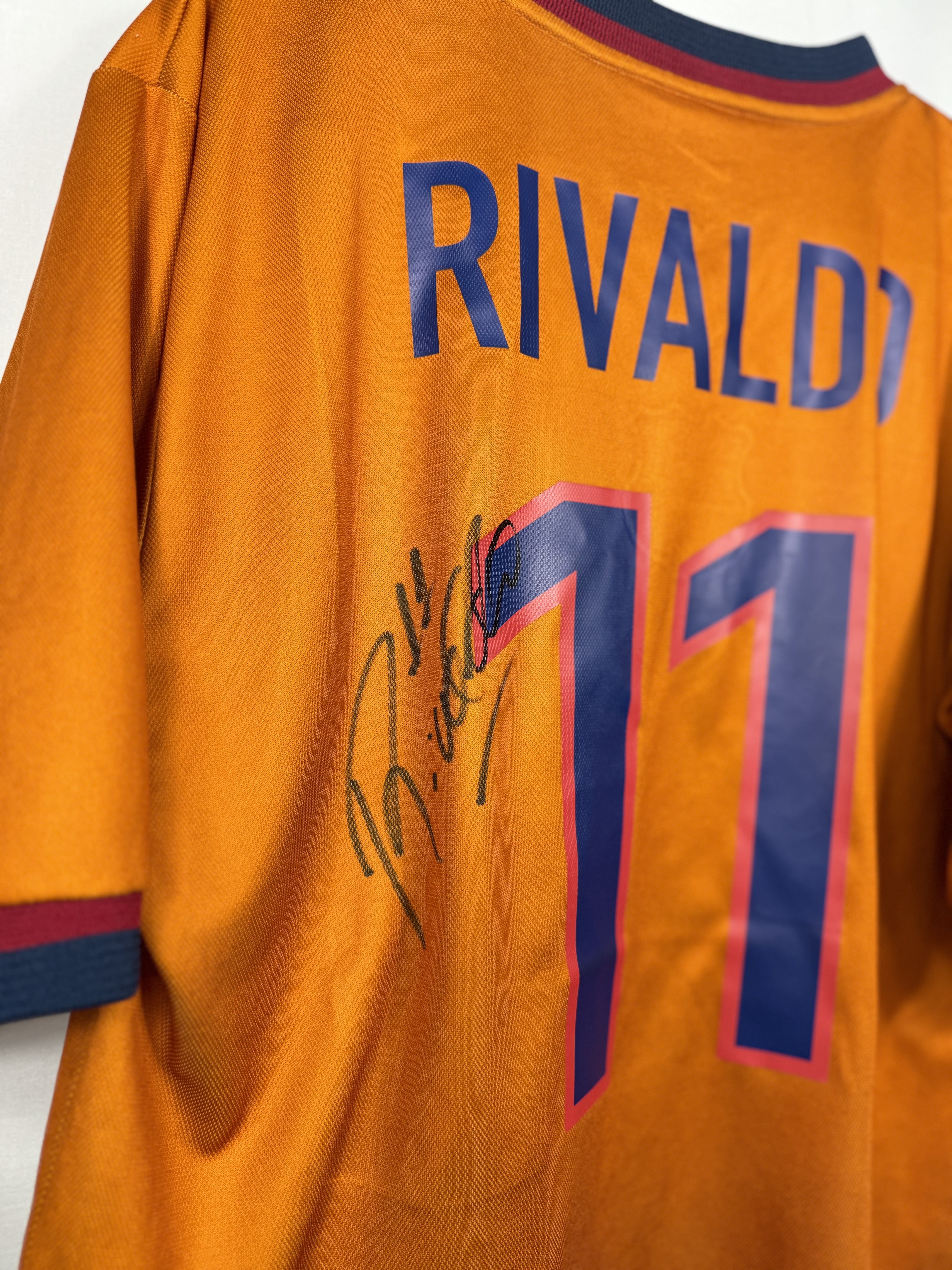 Rivaldo - Barcelona 1999-00 third