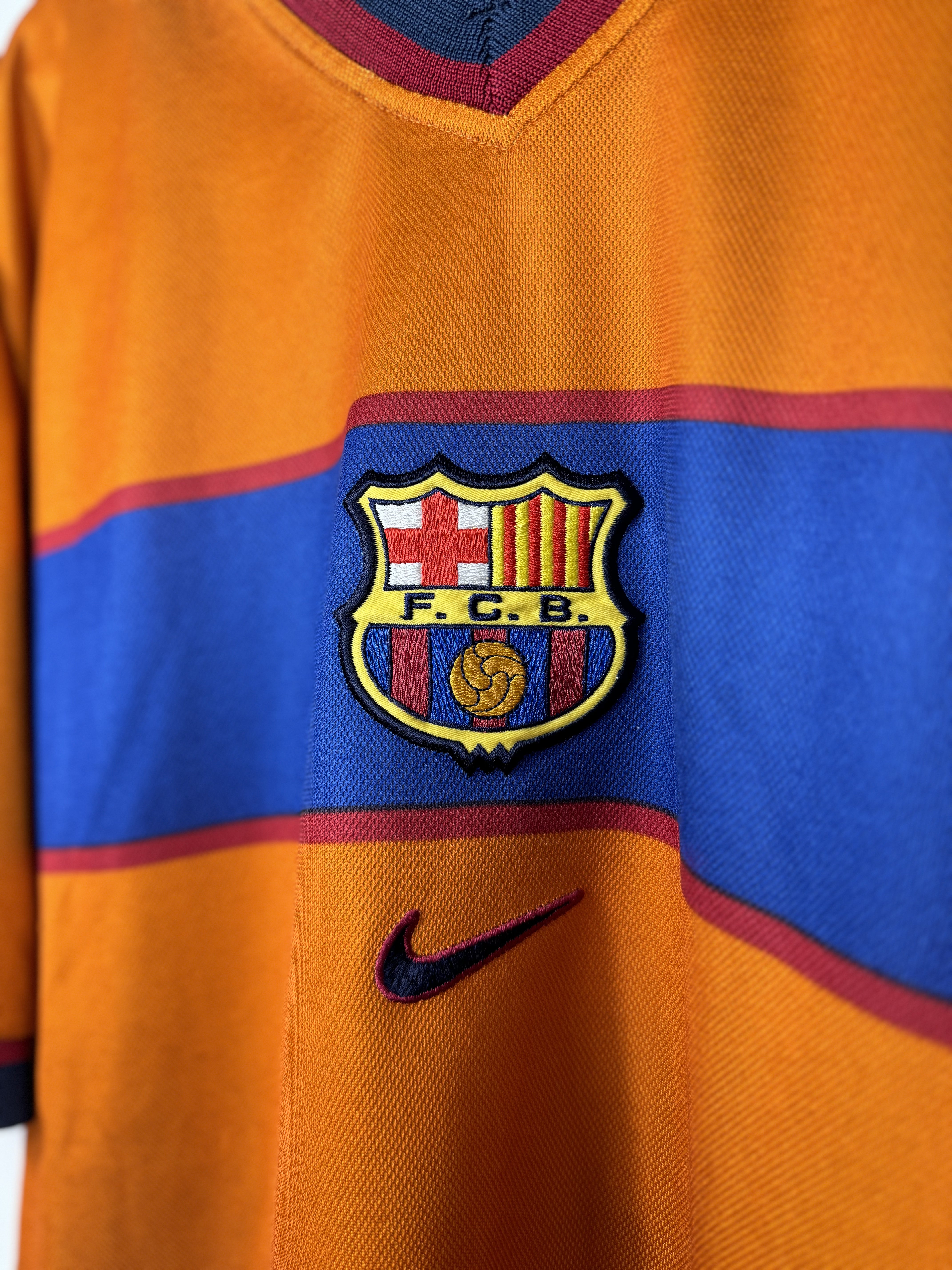 Rivaldo - Barcelona 1999-00 third