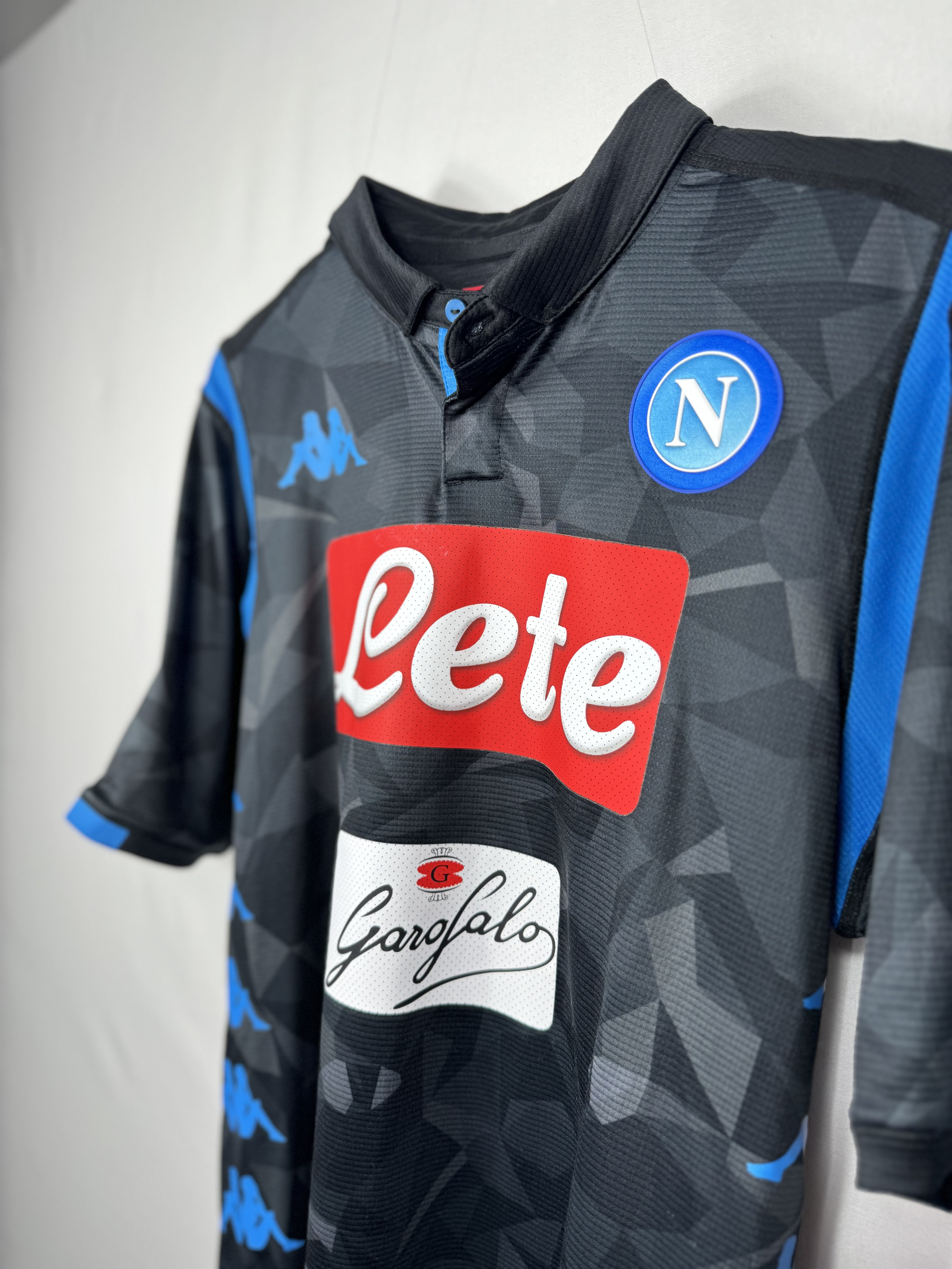 Verdi - Napoli 2018-19 away