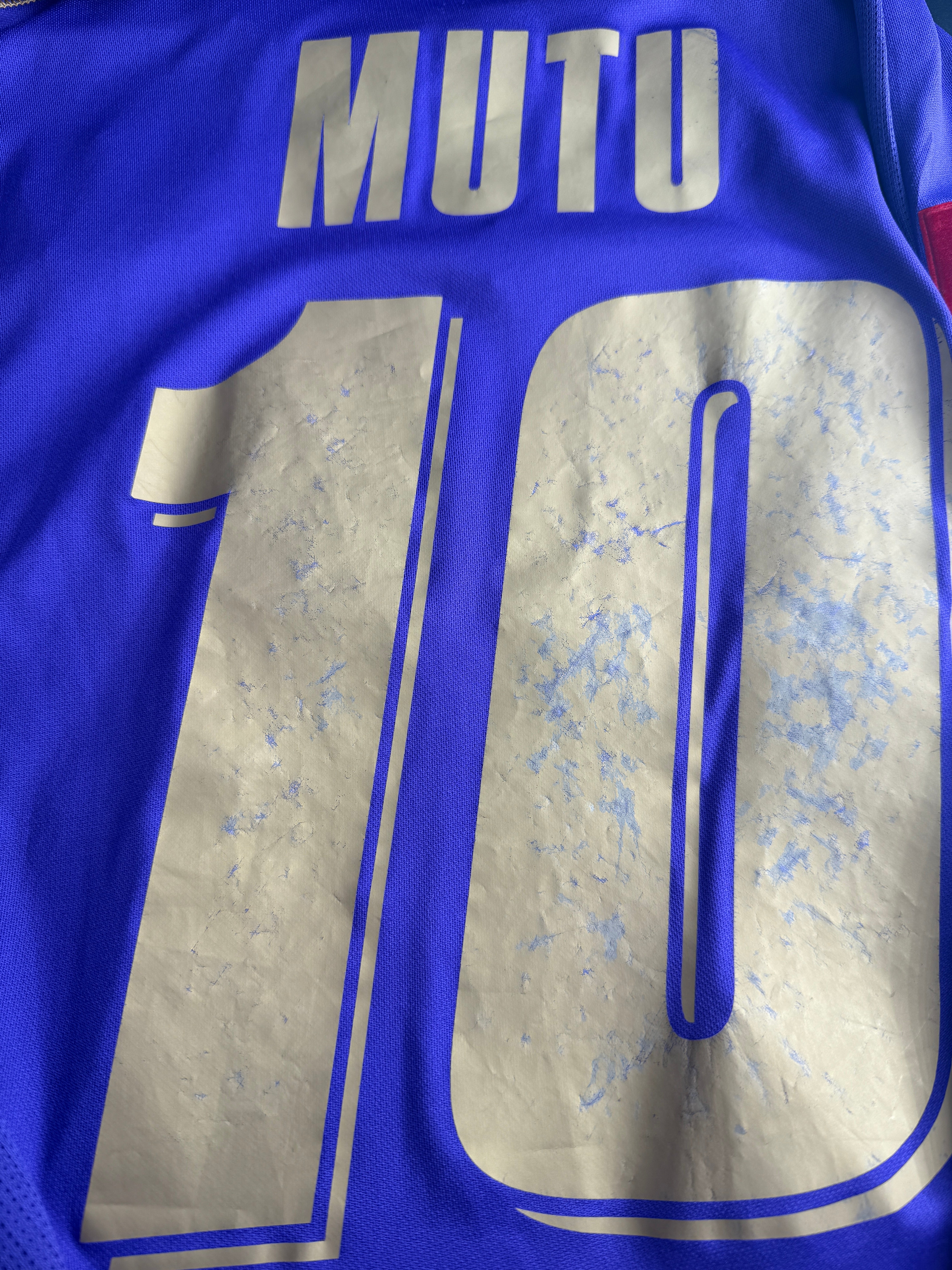 Mutu - Fiorentina - 2009-10 Home
