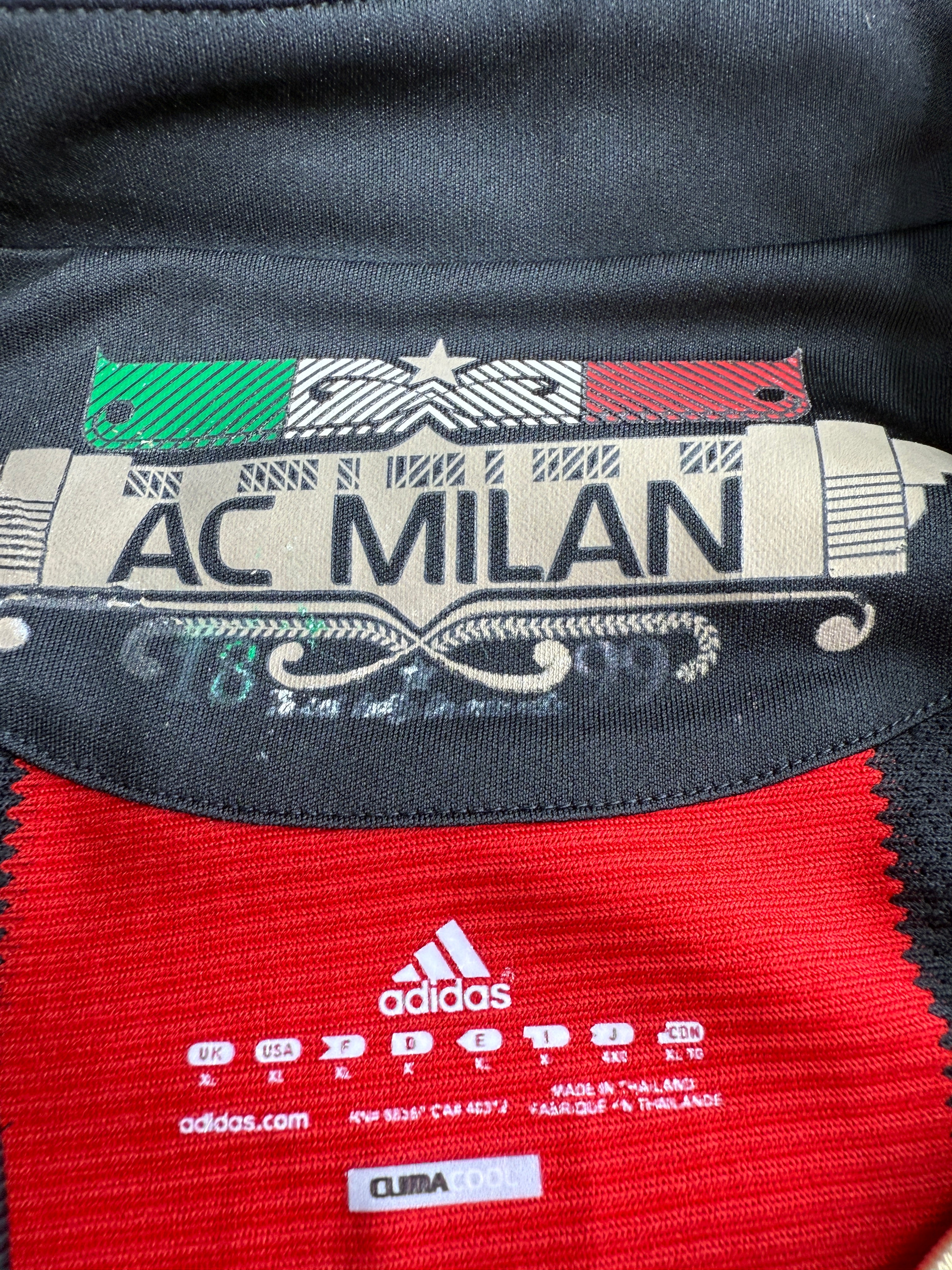 Ibrahimovic - Milan - 2010-11 Home