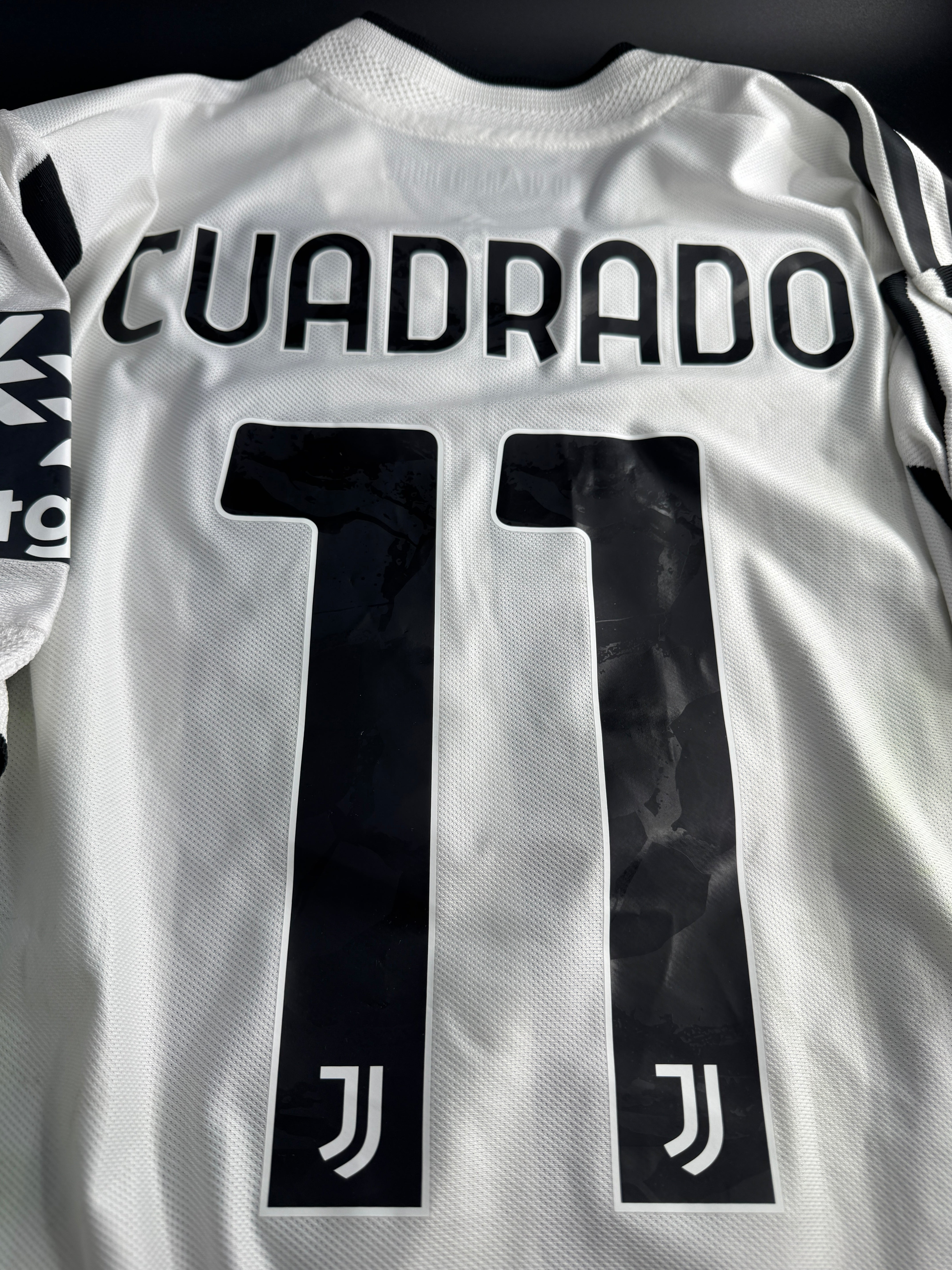 Cuadrado - Juventus 2021-22 Home unwashed