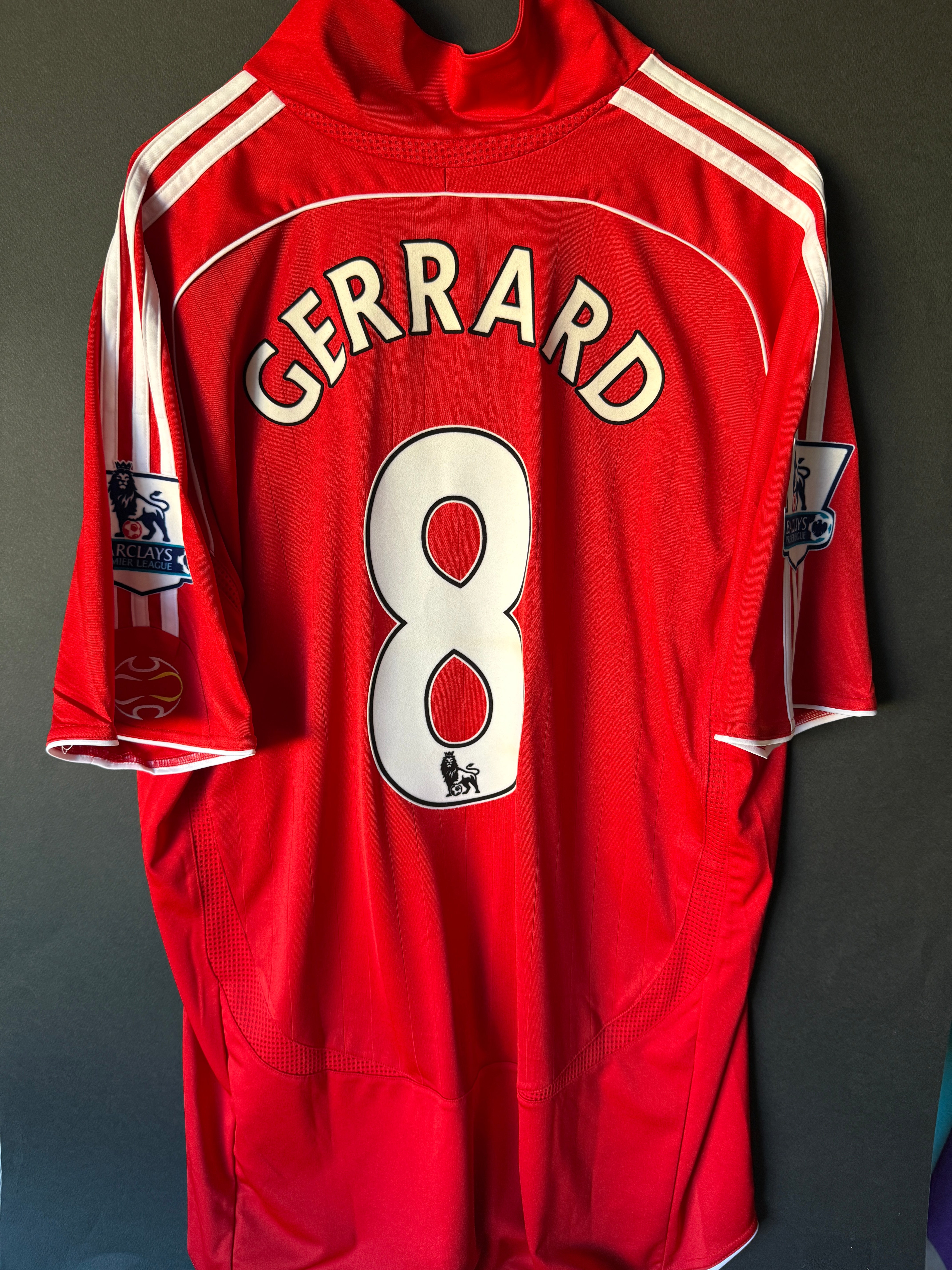 Gerrard - Liverpool - 2006-07 Home
