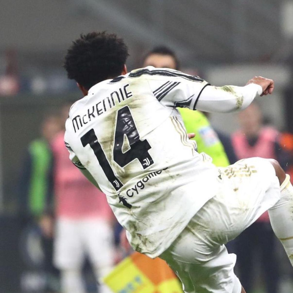 Mckennie - Juventus - 2020-21 Home